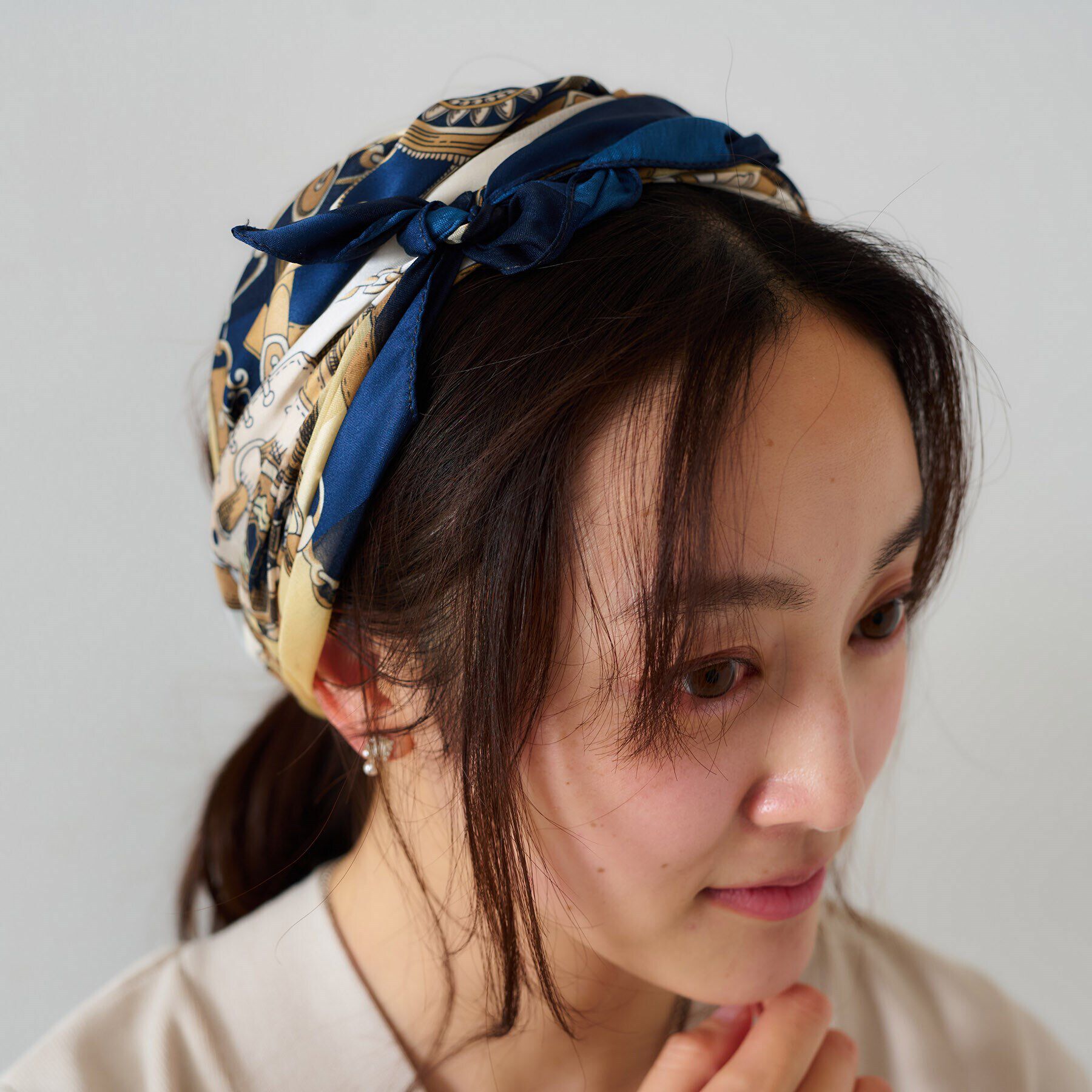 UNTITLED「【手洗い／88cm正方形】シアー素材チェーン柄スカーフ」|バンダナ・スカーフ|