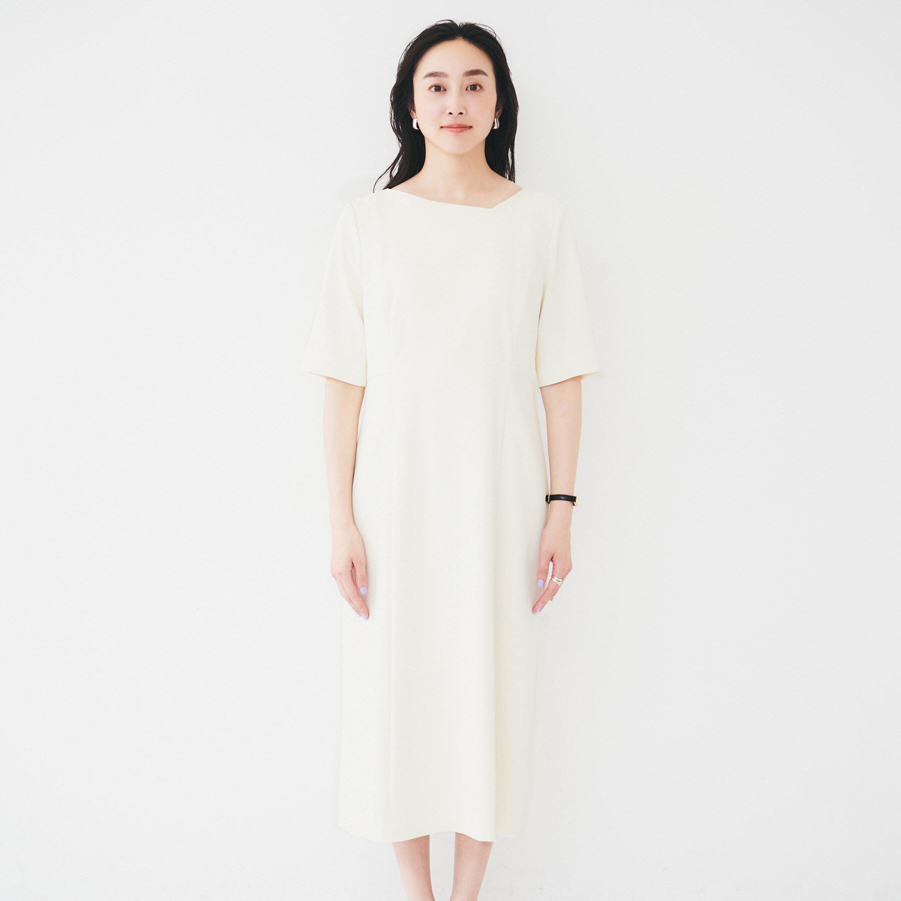 UNTITLED「【きれいめ/上品/夏ワンピ】アシメネックワンピース」|ワンピース|