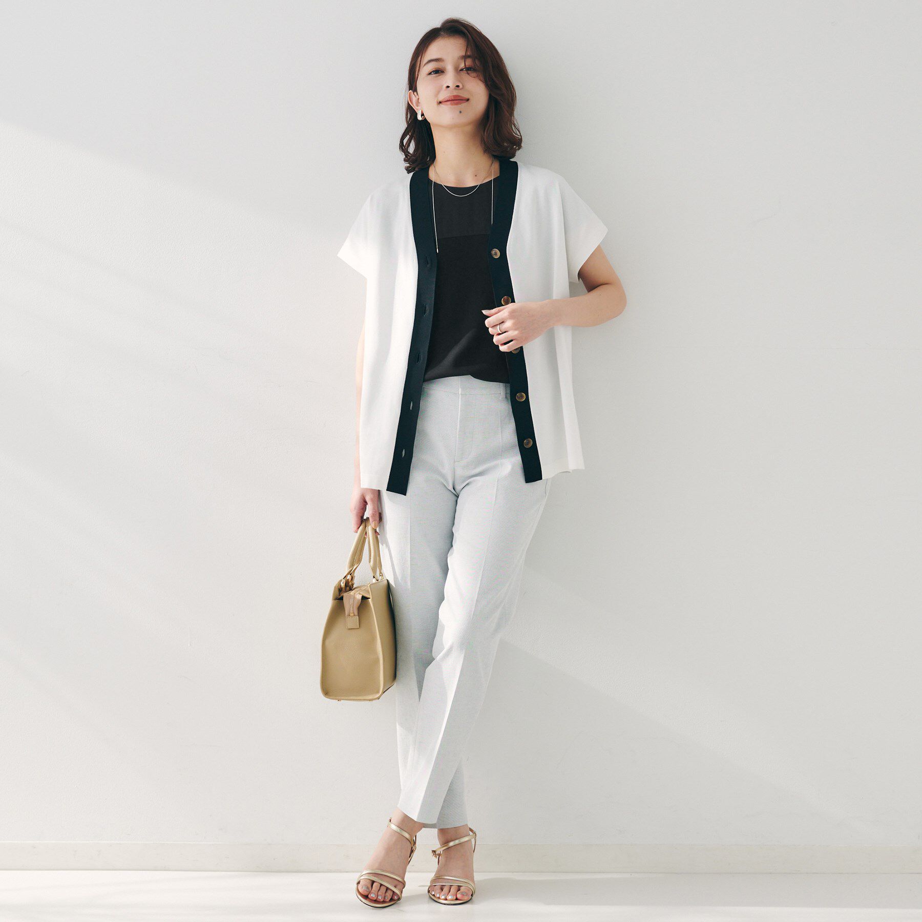 UNTITLED「【UVカット/接触冷感/きれいめ/ストレッチ性】サテンドッキングブラウス」|シャツ・ブラウス|