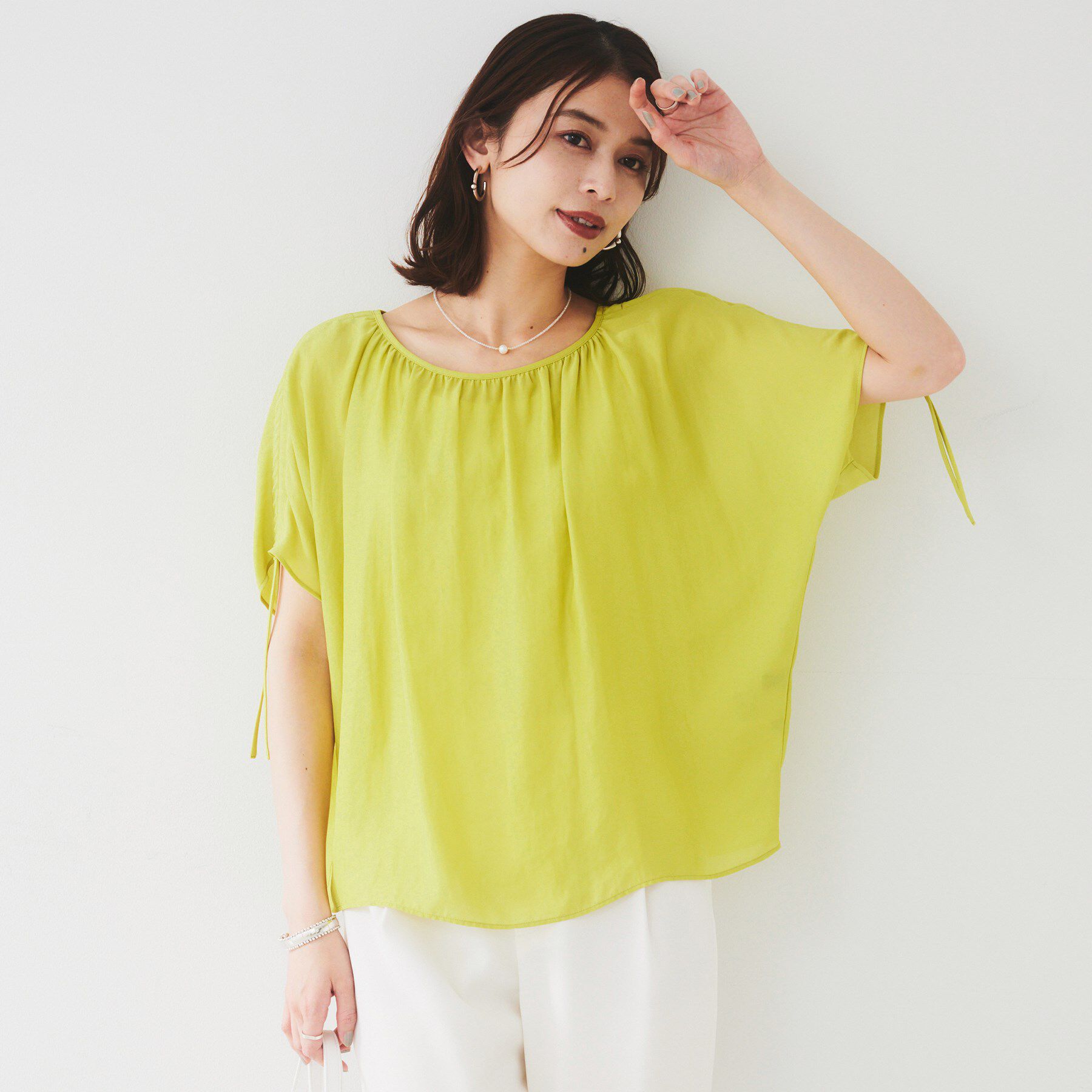 UNTITLED「【シアー/2WAY】肩ドロストドルマンブラウス」|シャツ・ブラウス|グリーン(025)