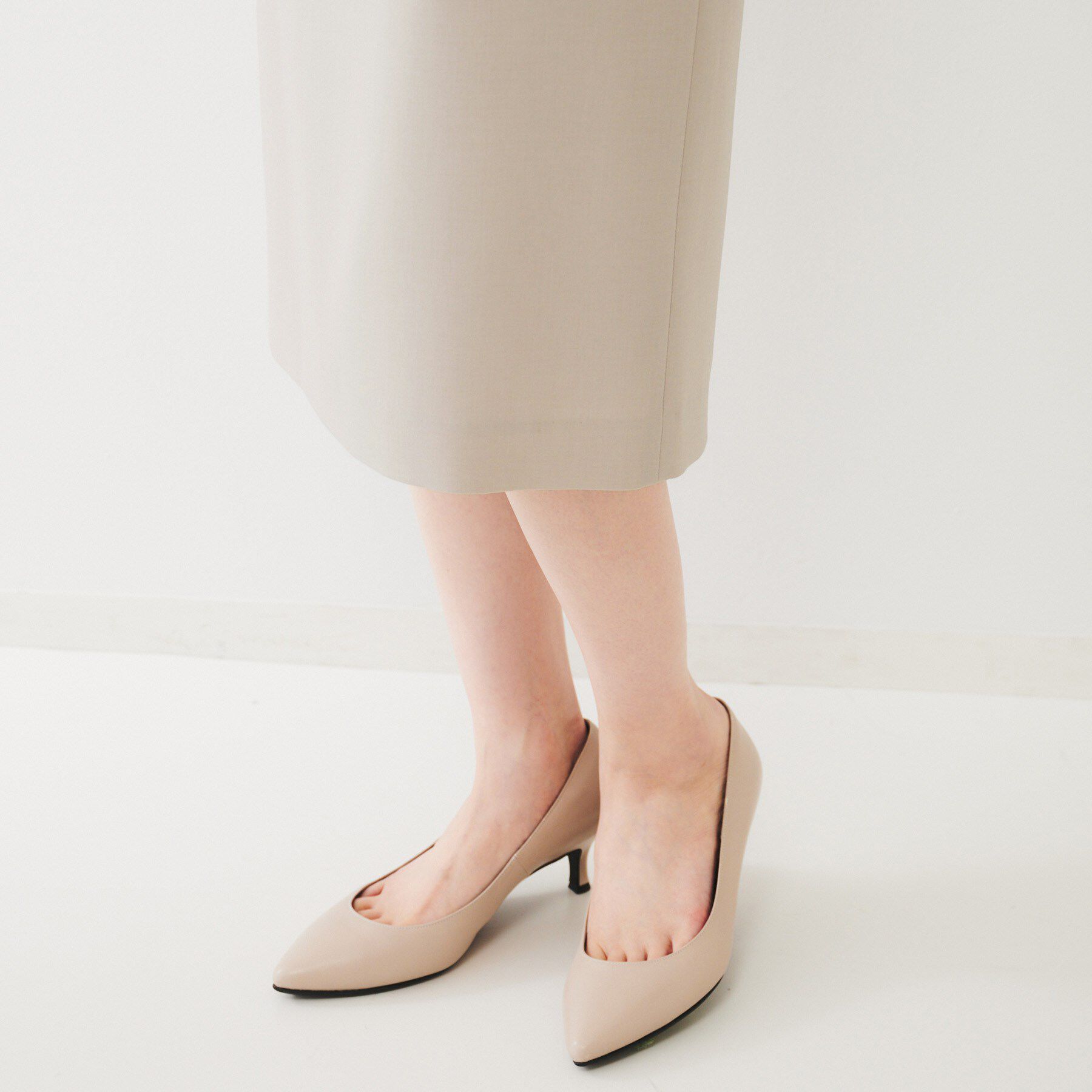 UNTITLED「【通勤スーツ】ライトウェイト タイトスカート」|スカート|