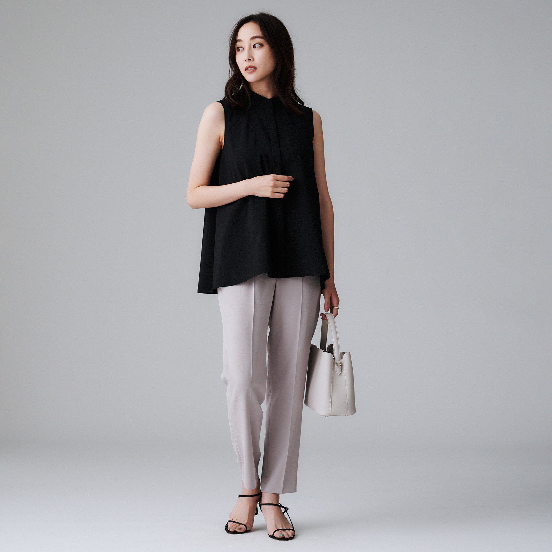 UNTITLED「【接触冷感/吸水速乾】フレアバックシャンブラウス」|シャツ・ブラウス|