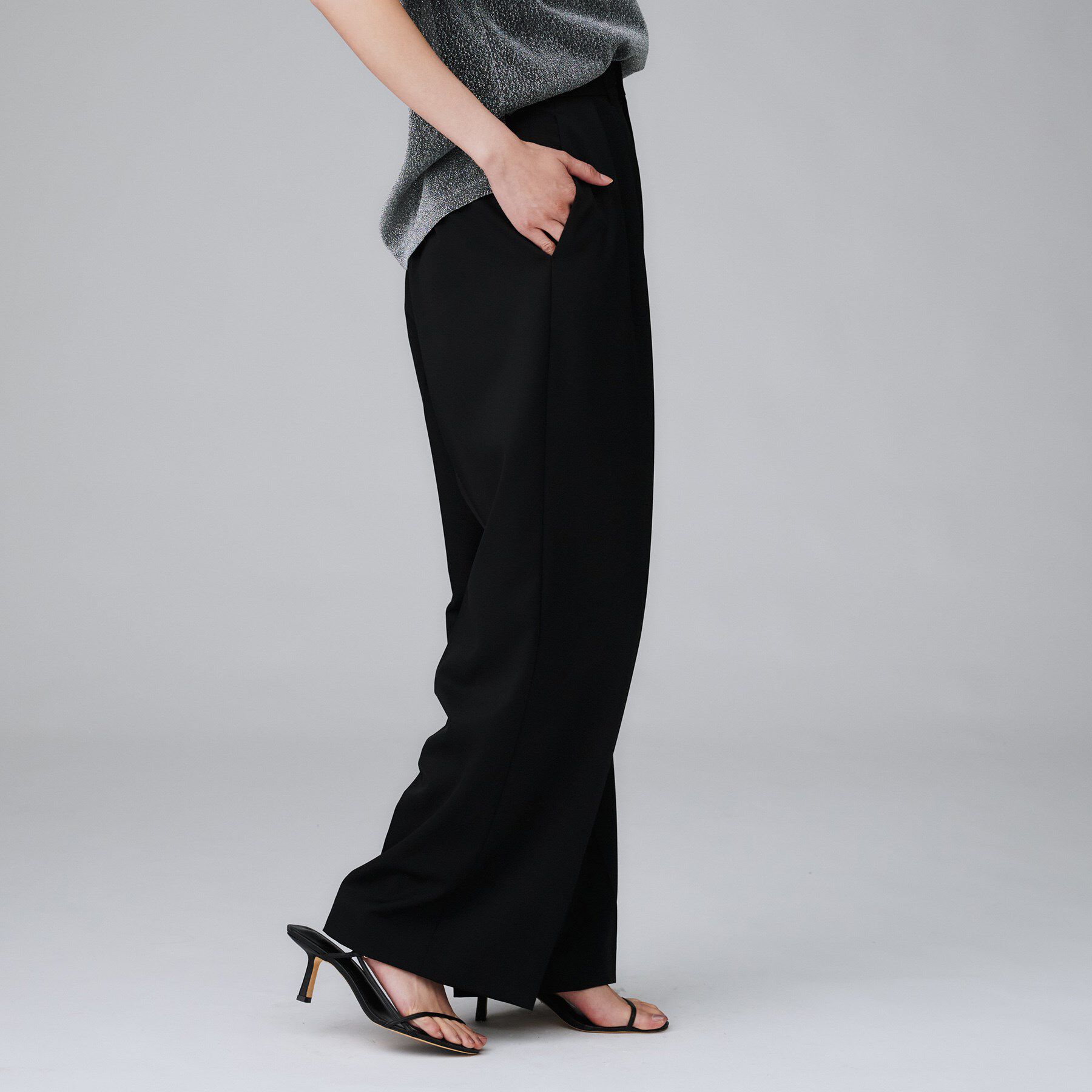 UNTITLED「【洗える/はっ水/後ろウエストゴム】ストレッチ2タックワイドパンツ」|その他|