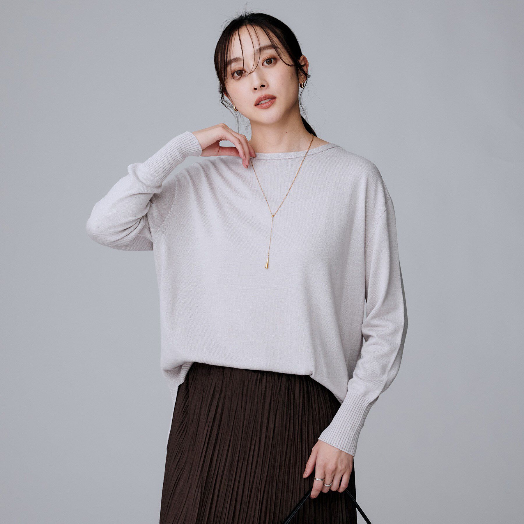 UNTITLED「【8色展開/体型カバー】魅せるタイムレスニット」|ニット・セーター|