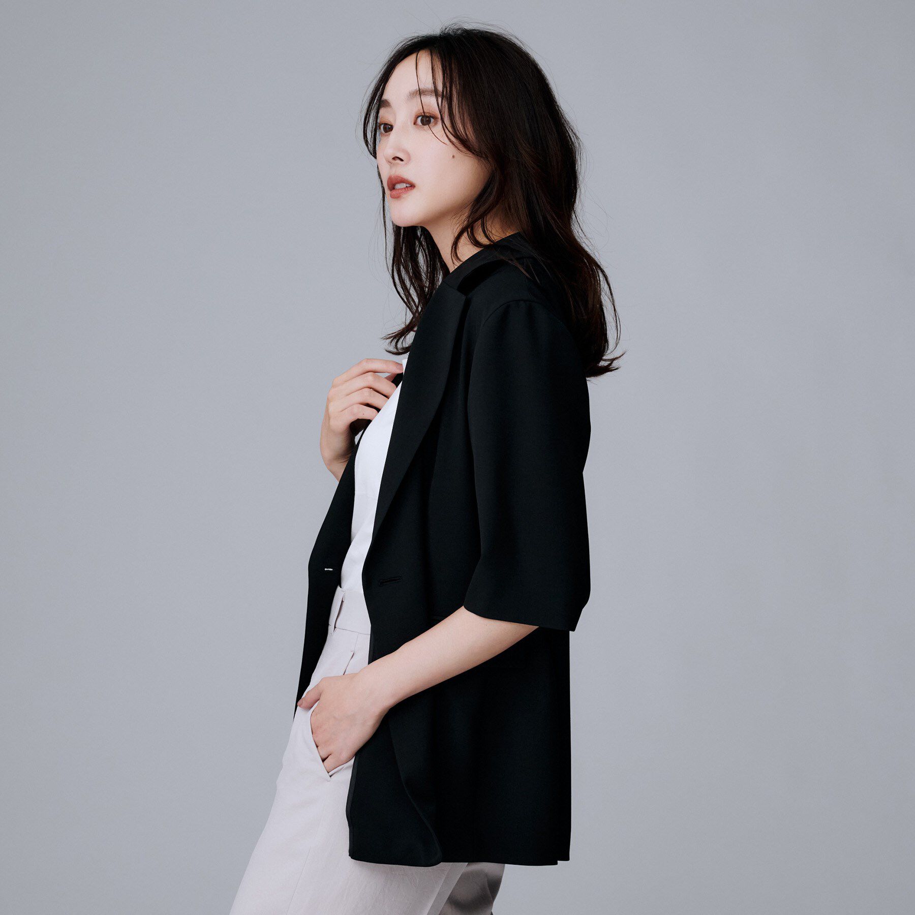 UNTITLED「【UVカット/接触冷感/洗える/テーラード】ライトウェイト ハーフスリーブジャケット」|テーラードジャケット|