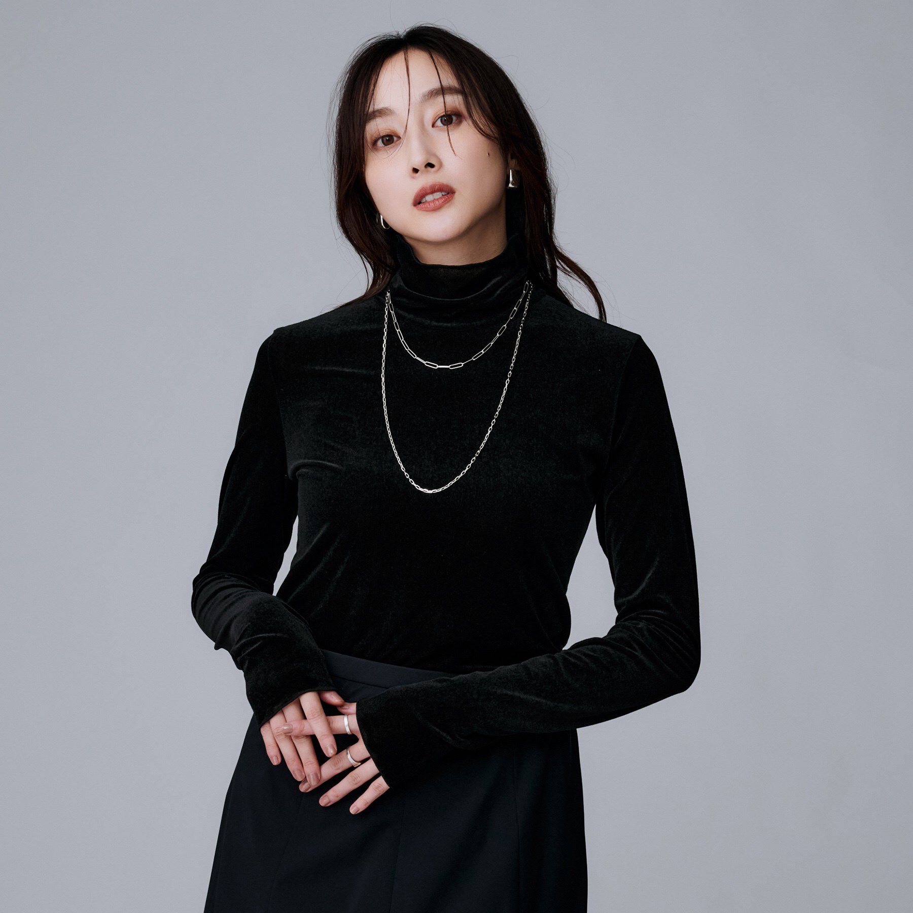 UNTITLED「【ハイネック/レイヤード/重ね着におすすめ】トリコットベロア シアーインナー」|Tシャツ・カットソー|