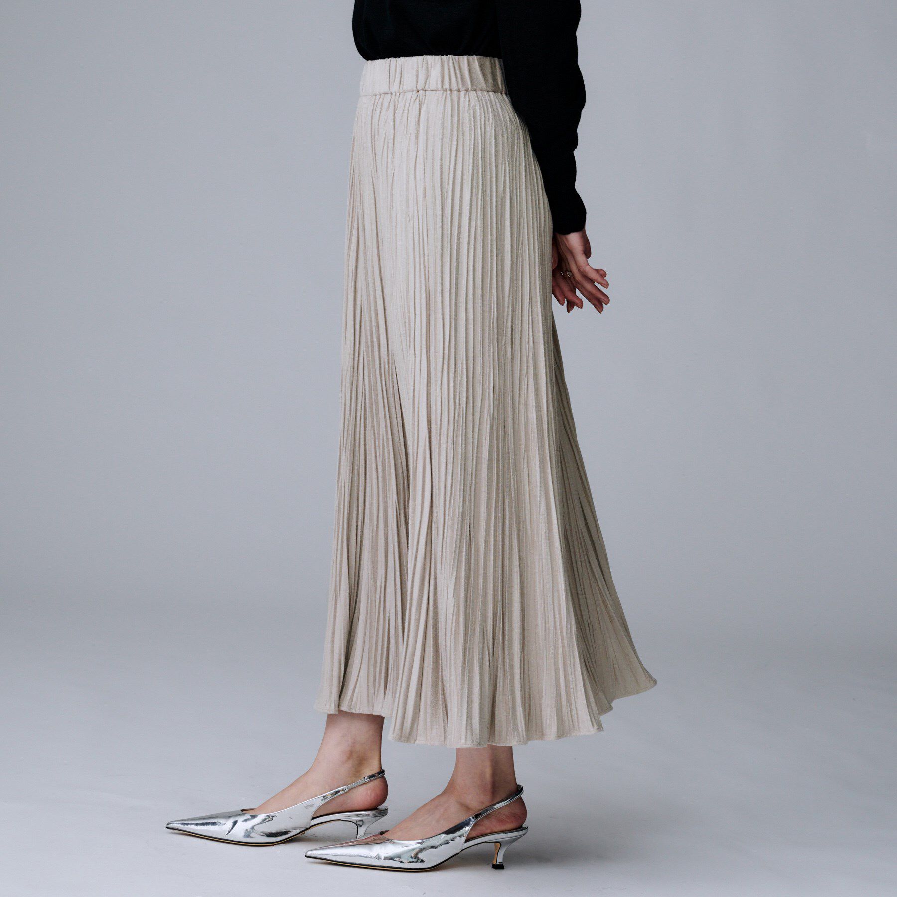 UNTITLED「【シワ知らず/ウエストゴム】スエード風プリーツスカート」|スカート|