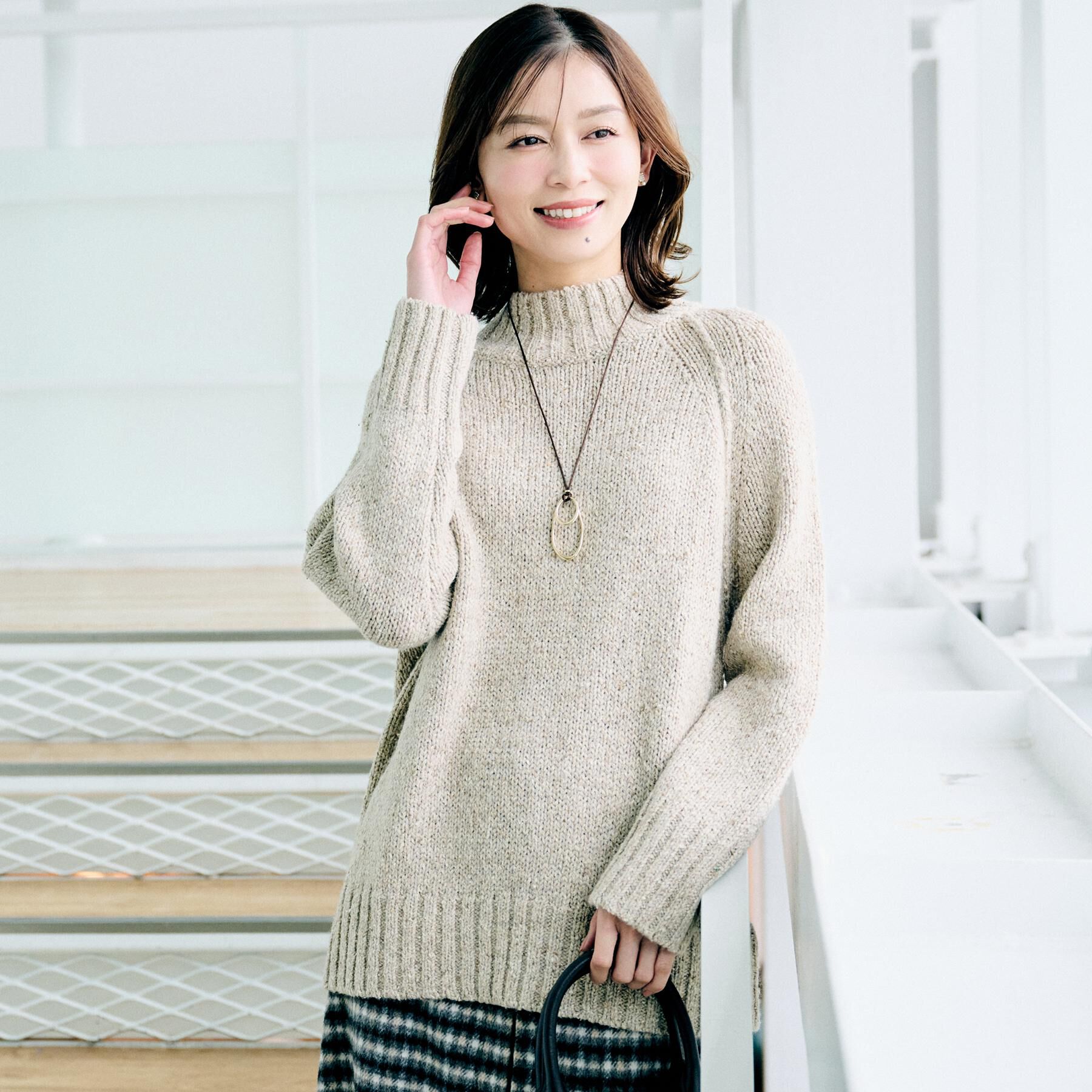 UNTITLED「【ゆったりサイズ】シルクネップ　ボトルネックニット」|ニット・セーター|