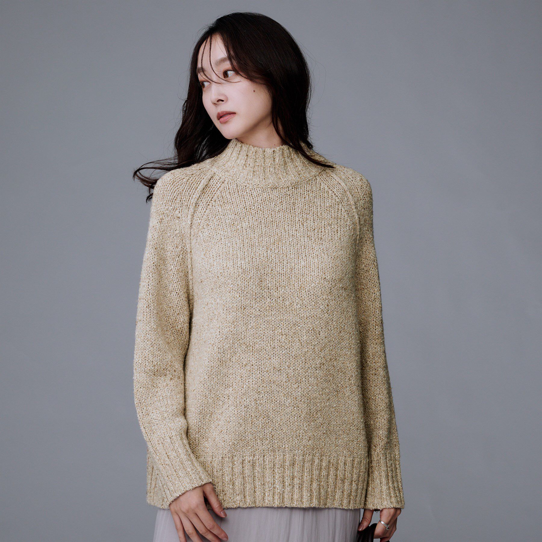 UNTITLED「【ゆったりサイズ】シルクネップ　ボトルネックニット」|ニット・セーター|