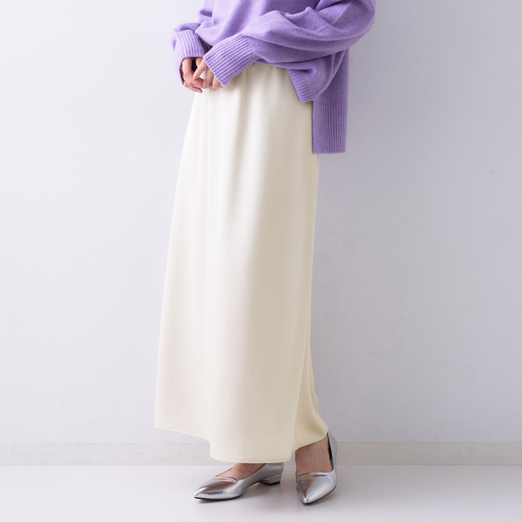 UNTITLED「【ウエストゴム/洗える】サテンナロースカート」|スカート|