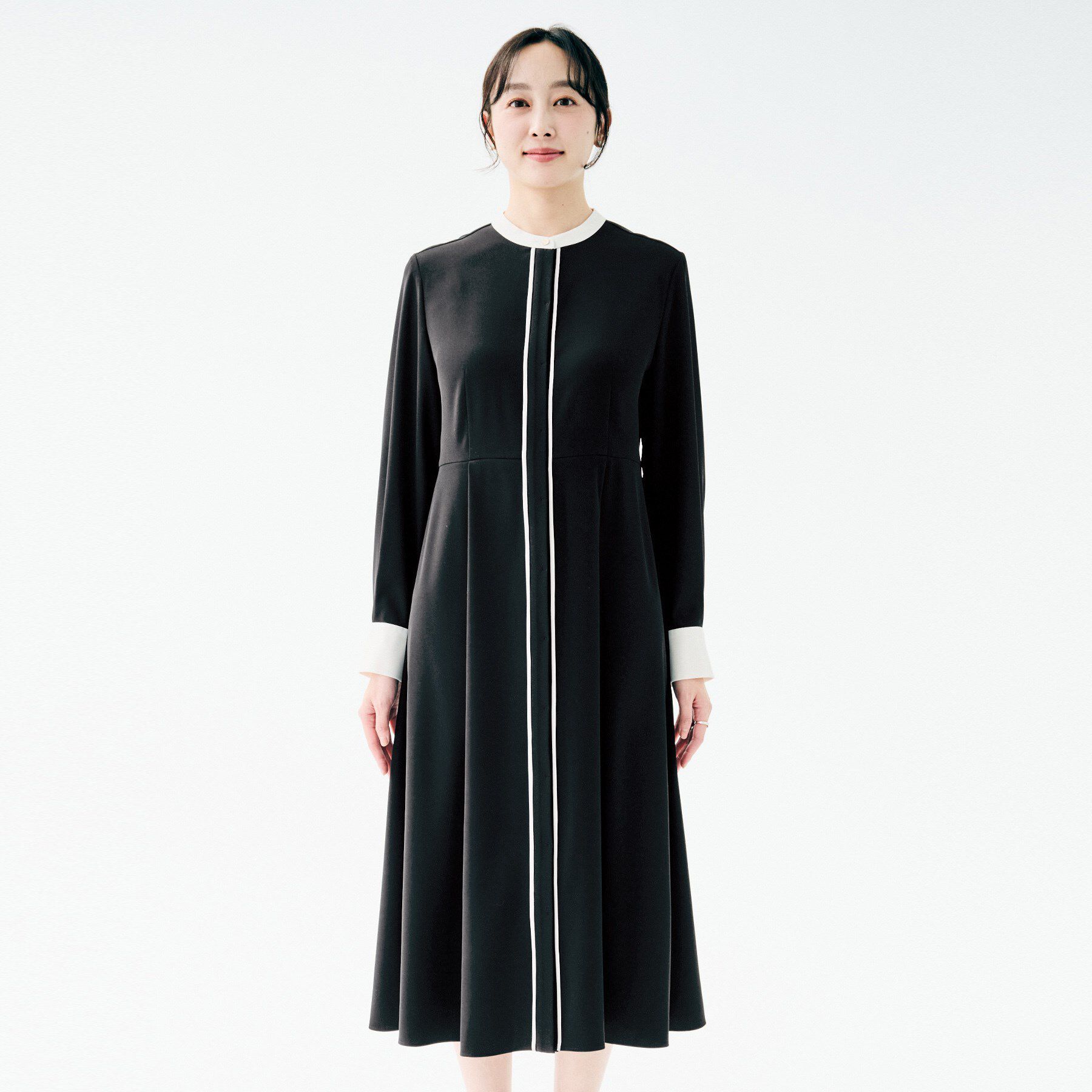 UNTITLED「【洗える/前開き/フォーマル】バイカラー ワンピース」|ワンピース|