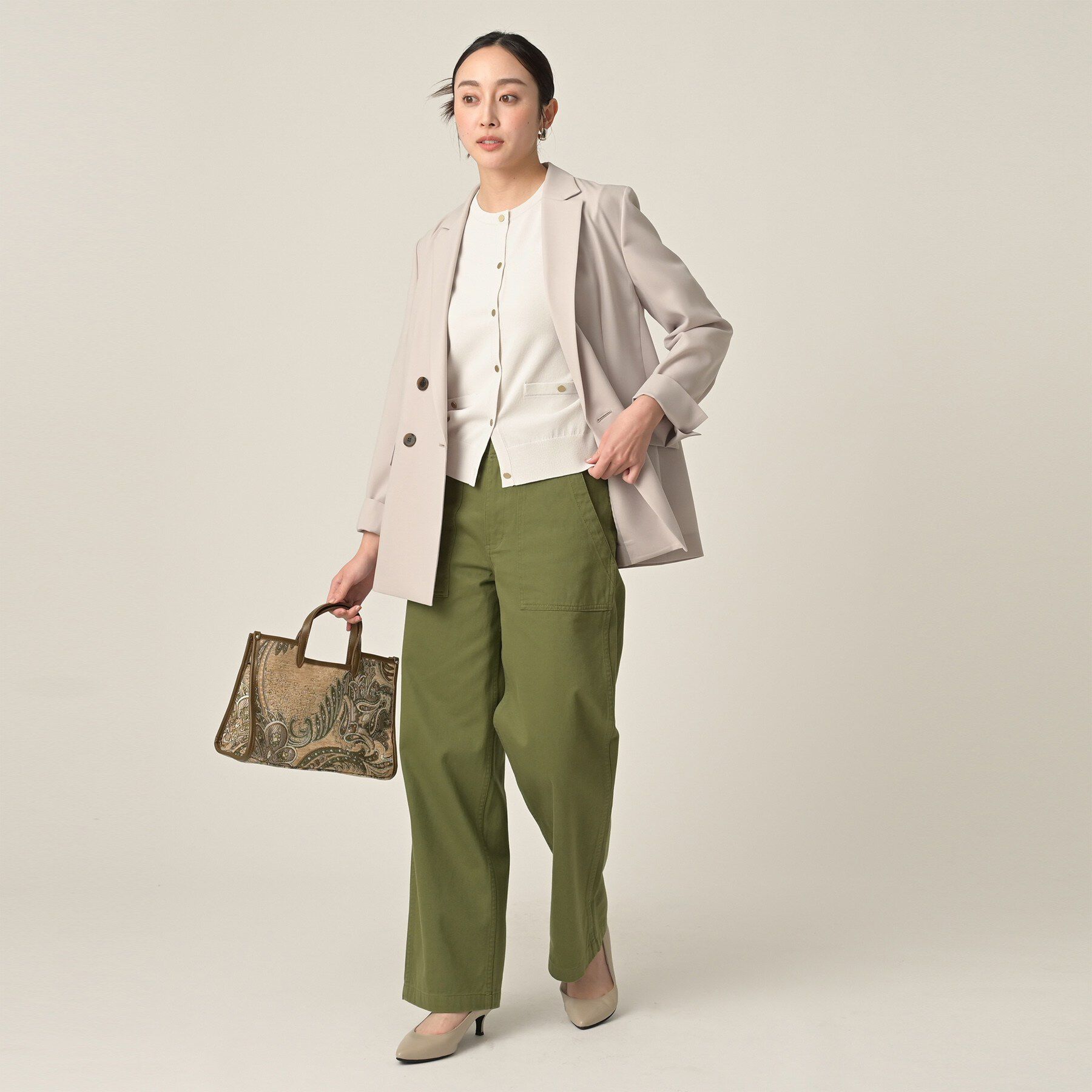 UNTITLED「【アンサンブル可/洗える】クルーネックニットカーディガン」|カーディガン|