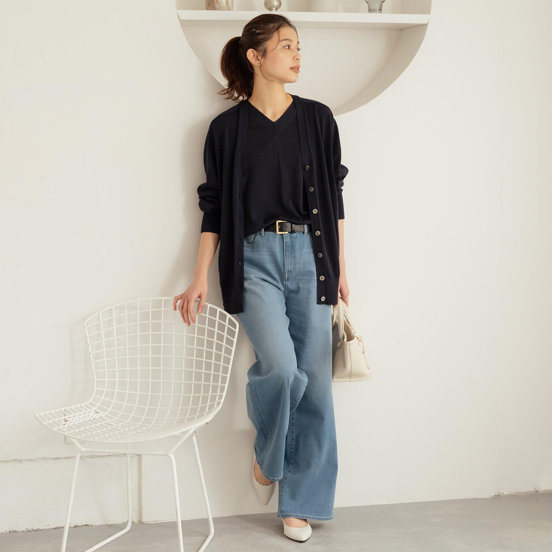 UNTITLED「シアーVネックカーディガン」|カーディガン|