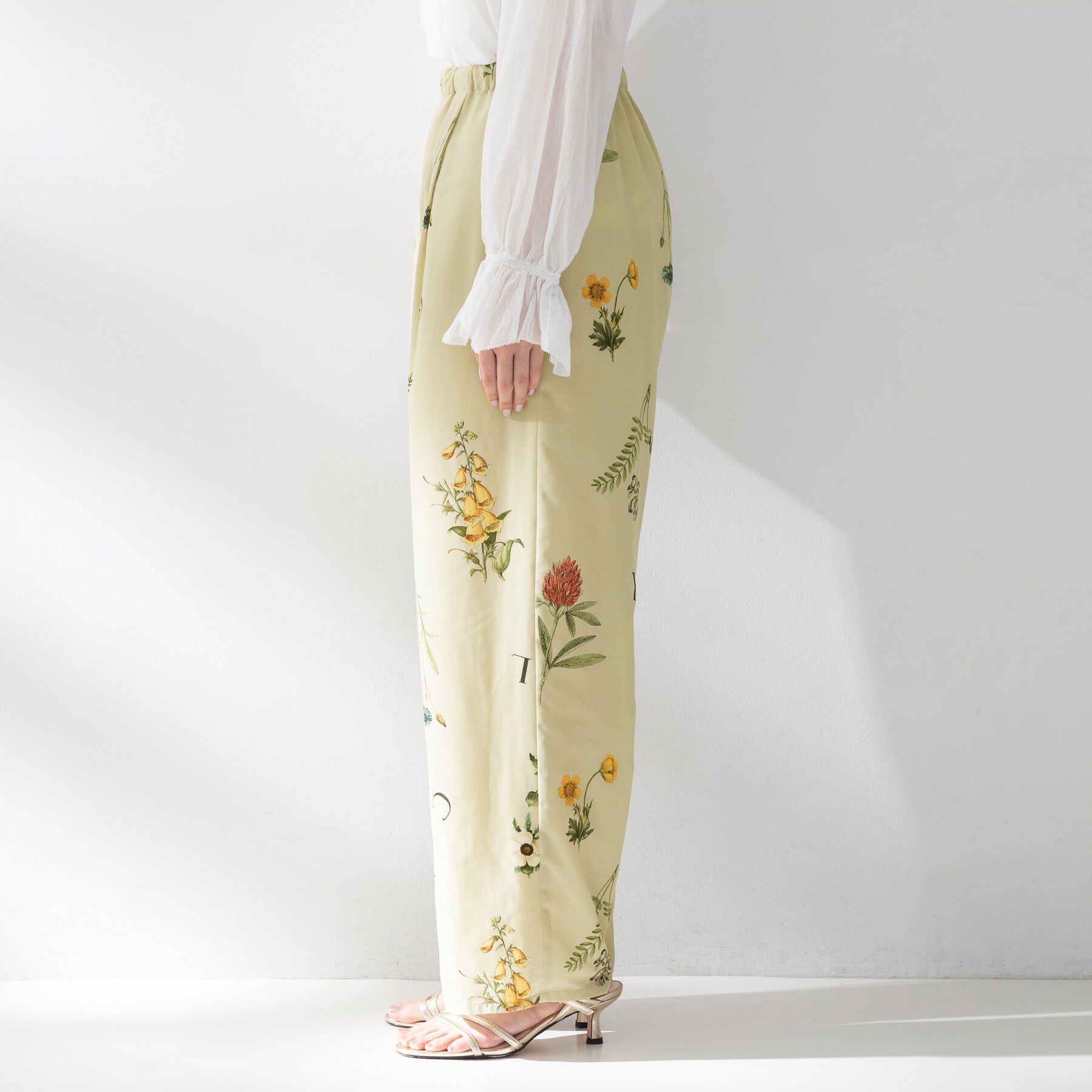 UNTITLED「【Liyoca】ボタニカルプリントイージーパンツ」|その他|