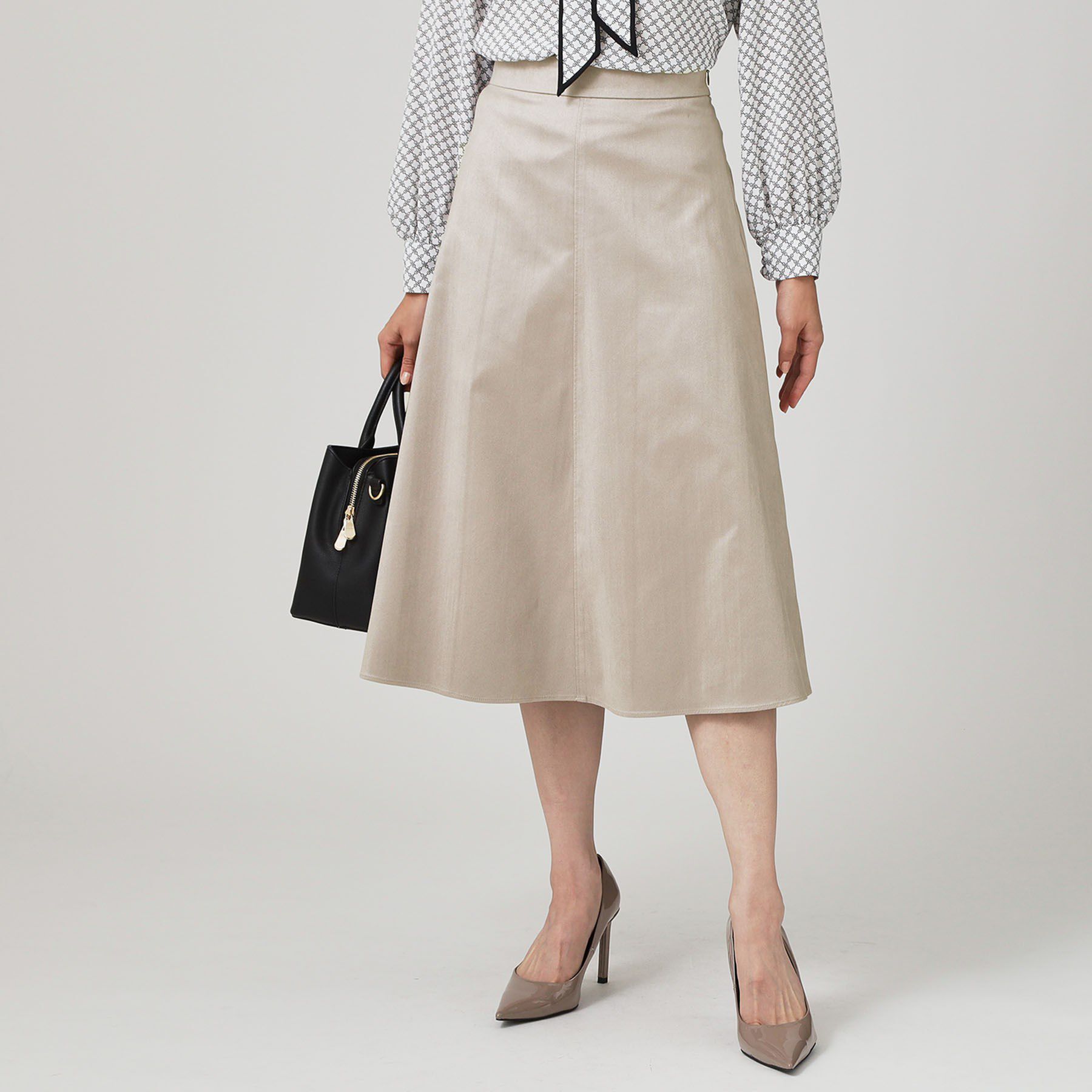 COUP DE CHANCE「【手洗い可／日本製／セットアップ可】スェード調素材フレアスカート」|スカート|