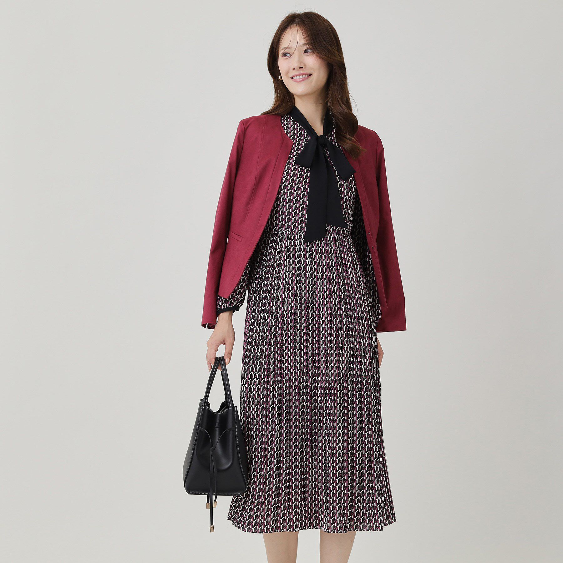 COUP DE CHANCE「【ボウ取外し可】幾何柄プリーツワンピース」|ワンピース|パープル(183)