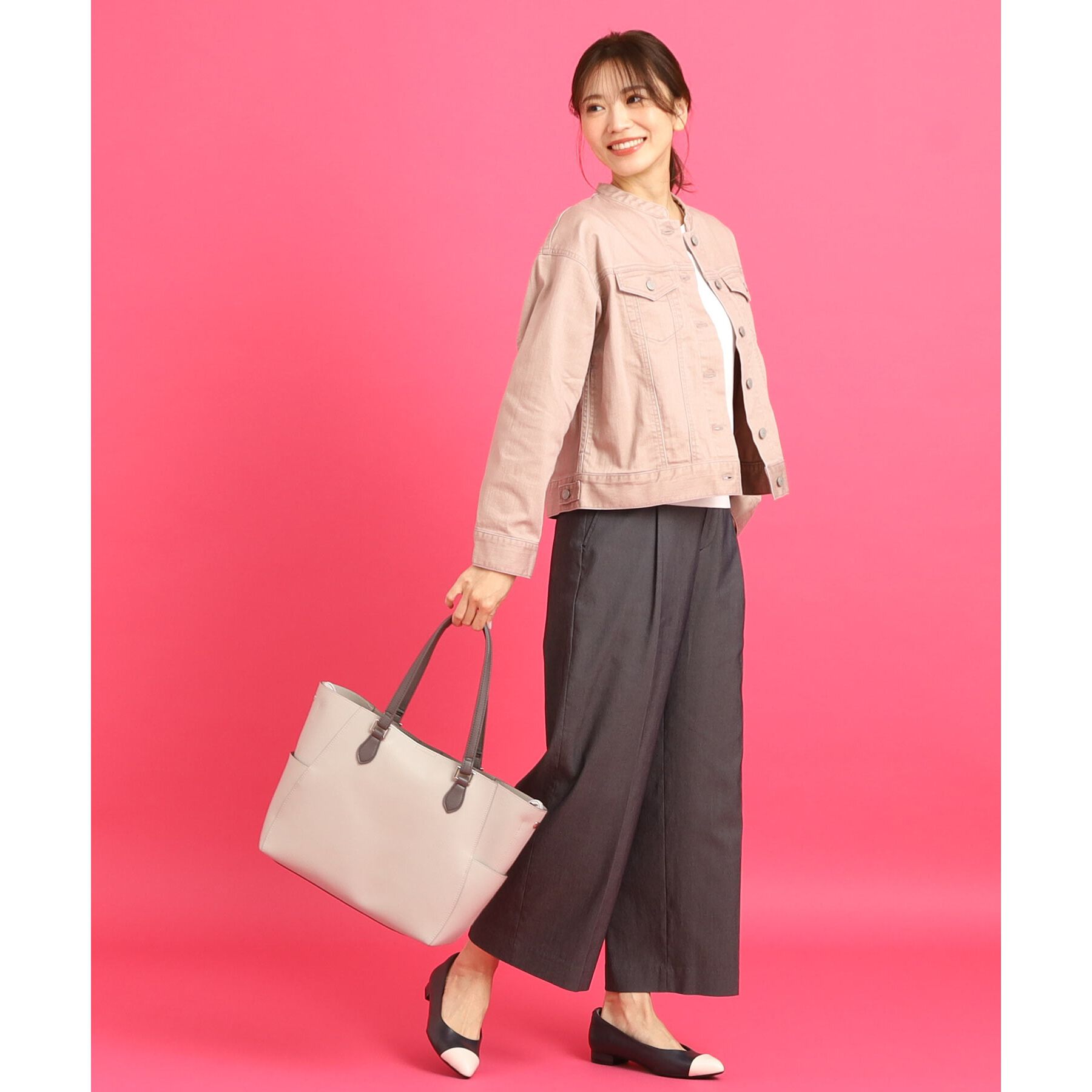 Reflect「【たっぷり収納！あおりポケット／WEB先行カラーあり】A4サイズトートバッグ」|トートバッグ|