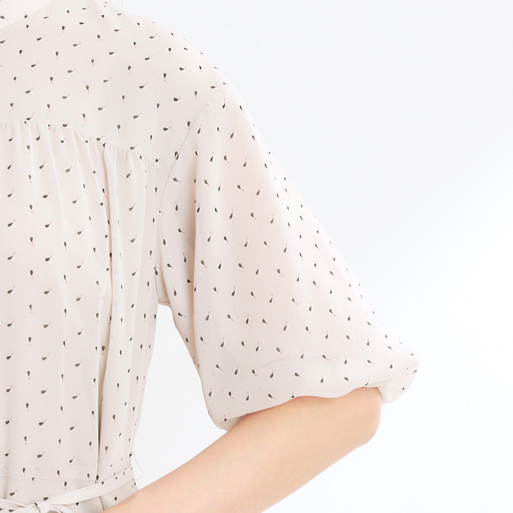 Reflect「【夏SALE／WEB先行カラーあり／リボン取り外し可／マシンウォッシュ可】コツキ柄プリントワンピース」|ワンピース|