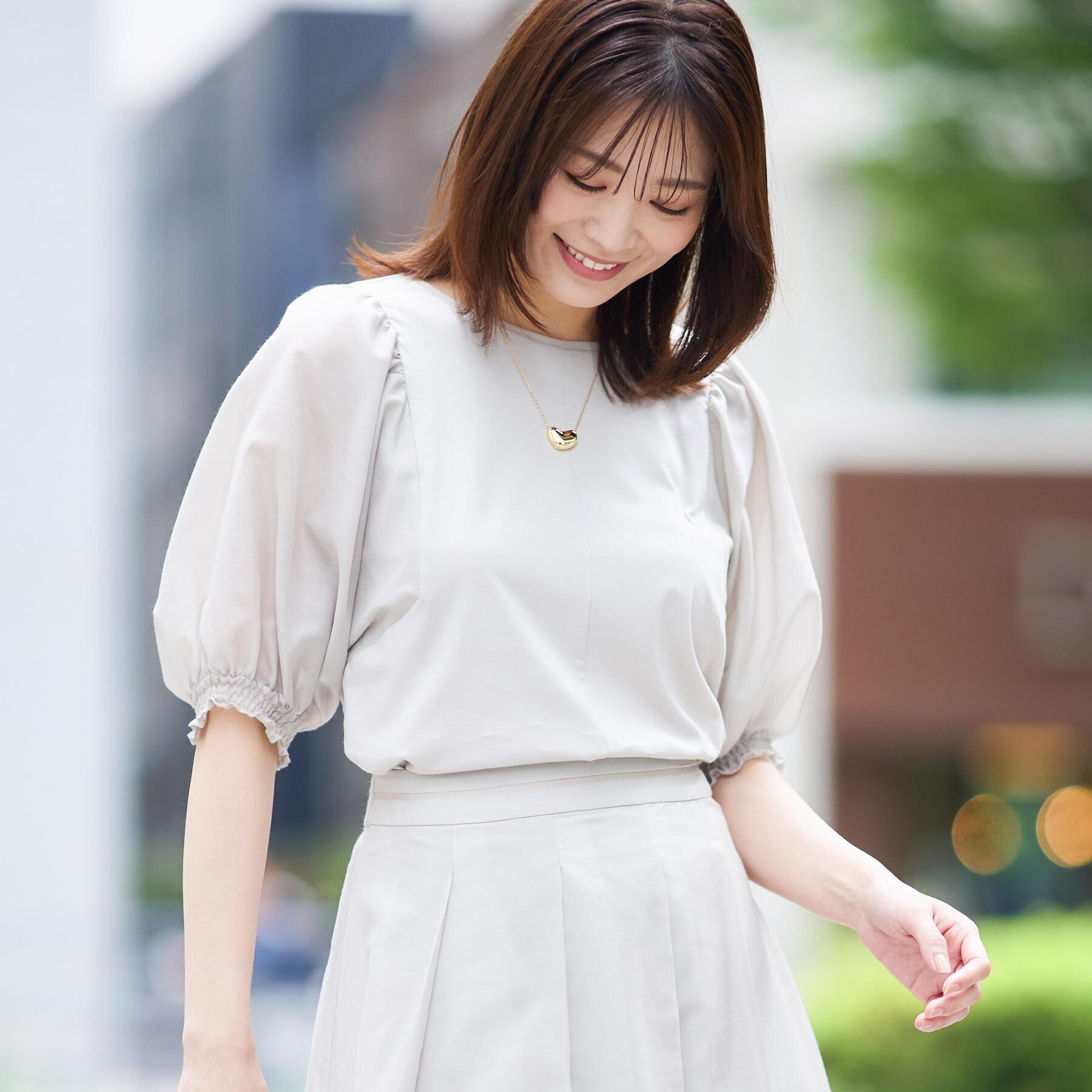 Reflect「【マシンウォッシュ可】シアーパフスリーブTブラウス」|シャツ・ブラウス|ライトベージュ(05