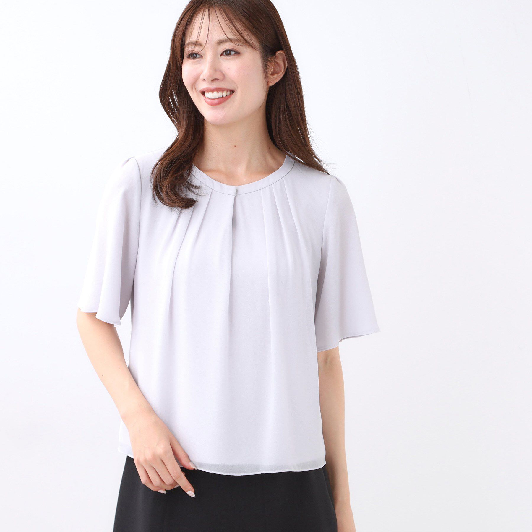 Reflect「【一枚着で着映え◎／ジャケットのインナーにも】フロント開きブラウス」|シャツ・ブラウス|