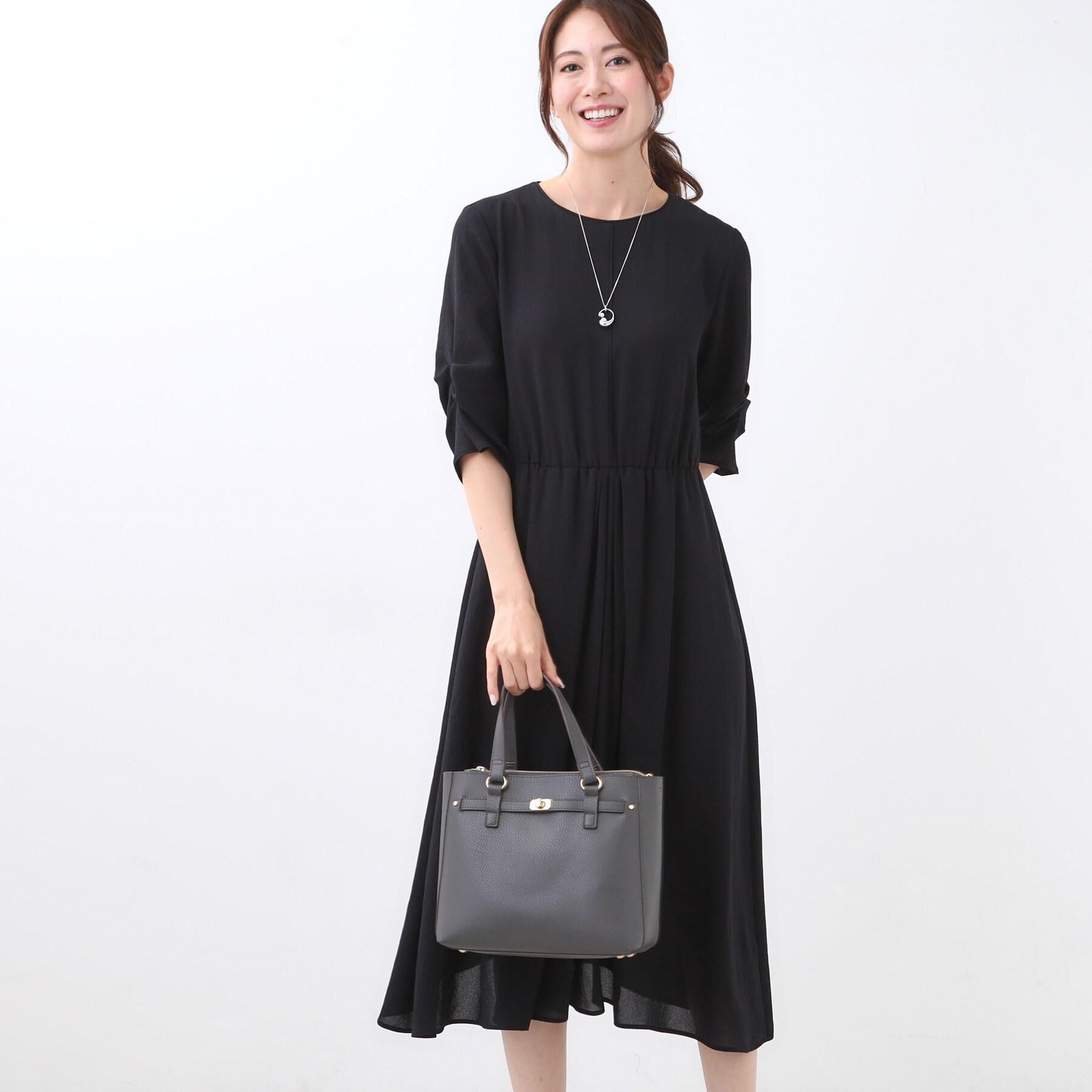 Reflect「【吸水速乾／防しわ】シルキープリーツワンピース」|ワンピース|