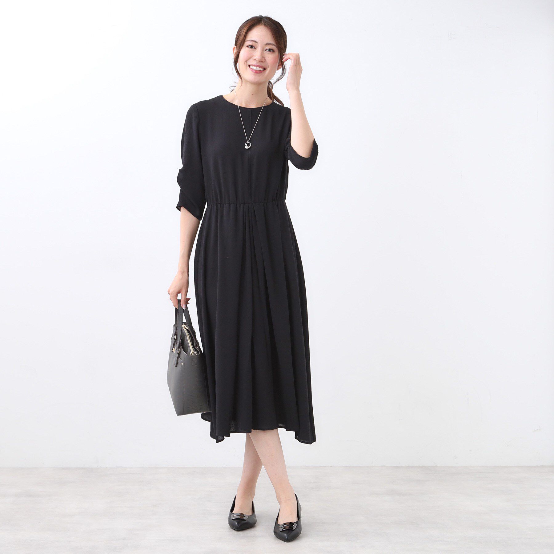 Reflect「【吸水速乾／防しわ】シルキープリーツワンピース」|ワンピース|