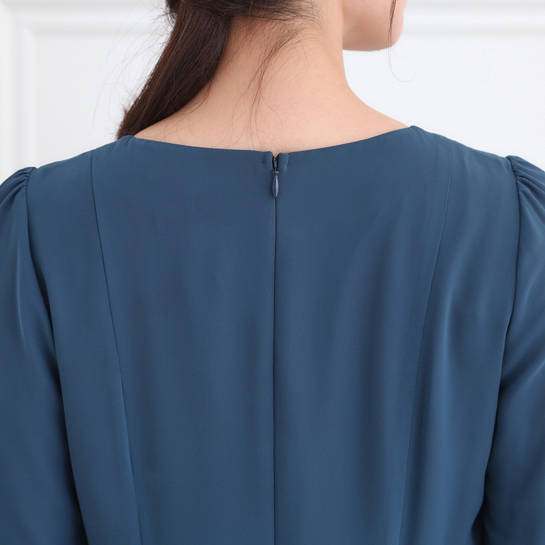 Reflect「【お仕事に◎】シフォン&times;幾何柄レースプリーツワンピース」|ワンピース|