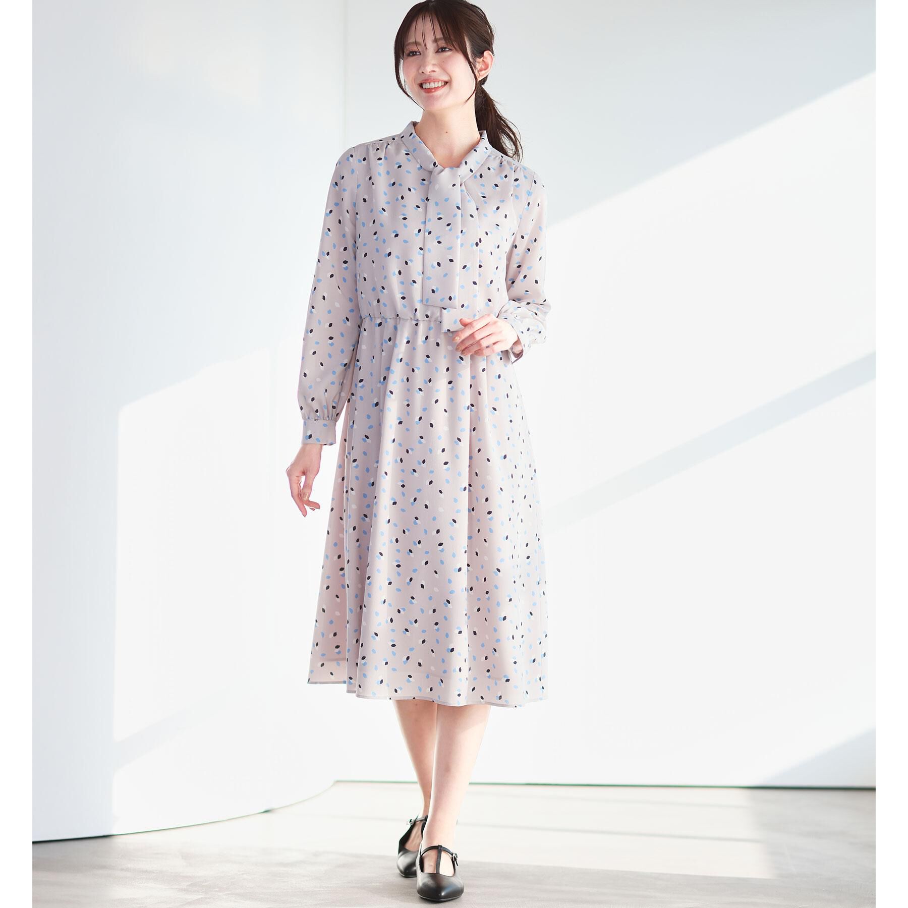 Reflect「【セレモニー／通勤／おでかけに◎】フラワープリントボウタイワンピース」|ワンピース|