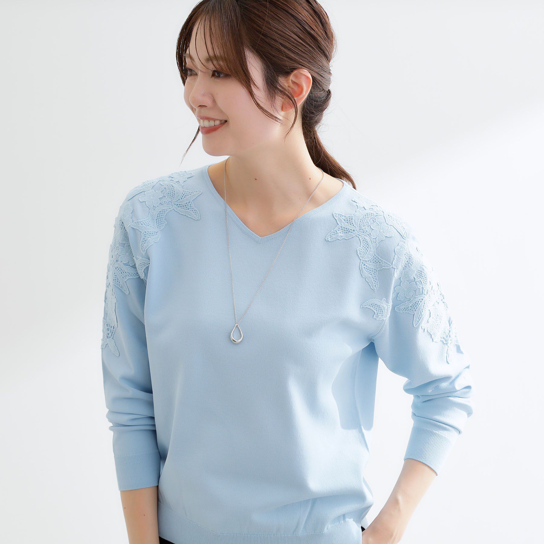 Reflect「レースデザインスリーブニットプルオーバー」|ニット・セーター|サックスブルー(09