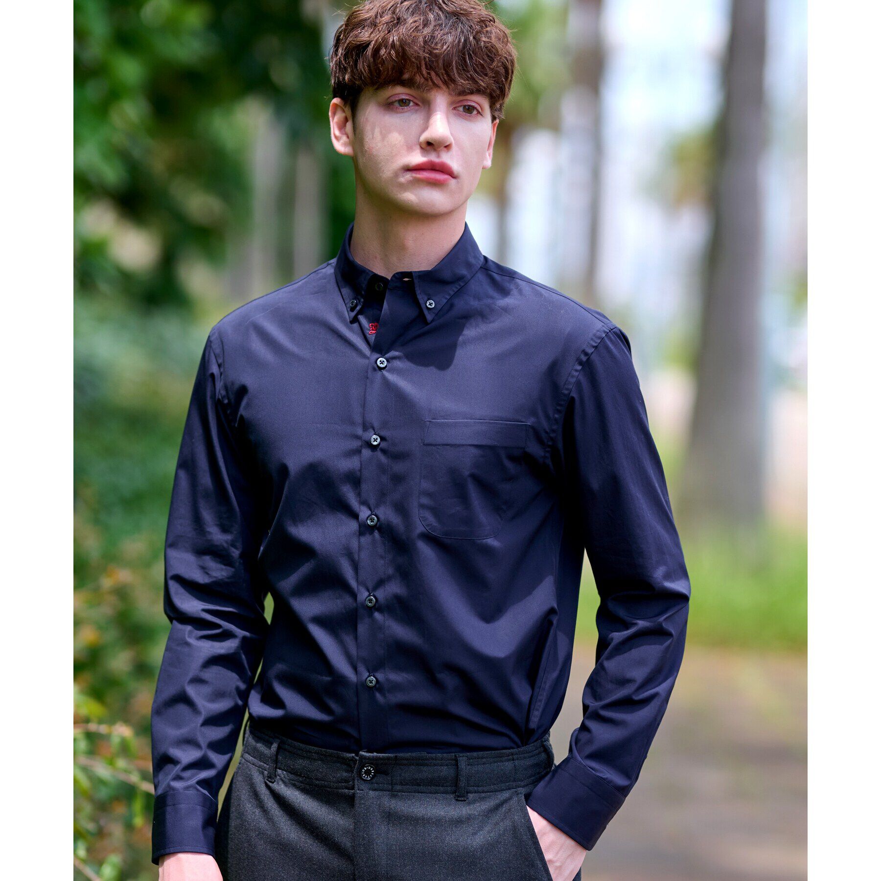 DRESSTERIOR「SUPIMA COTTON ボタンダウンシャツ」|シャツ・ブラウス|ネイビー(094)