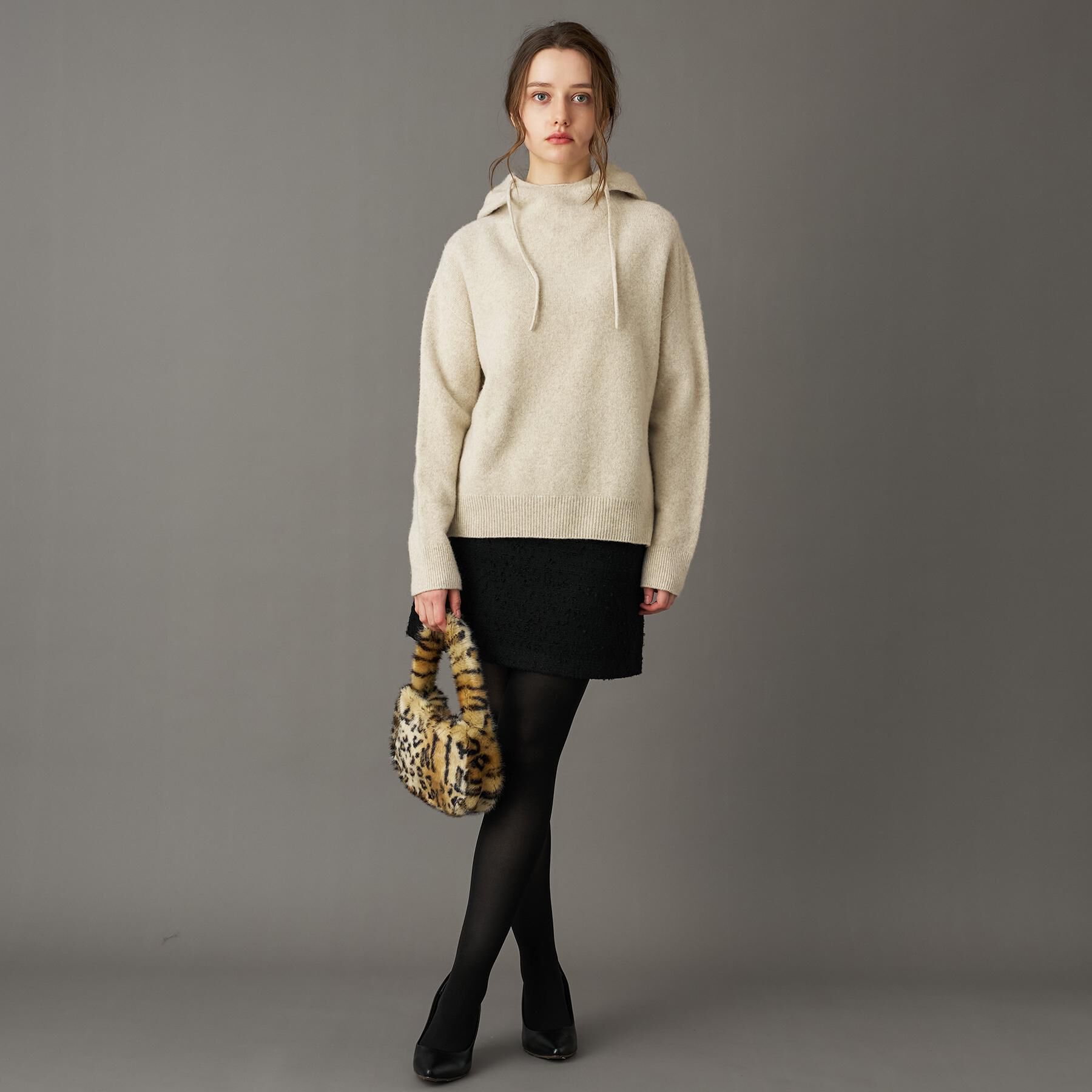 DRESSTERIOR「カシミヤブレンドフードニット」|ニット・セーター|