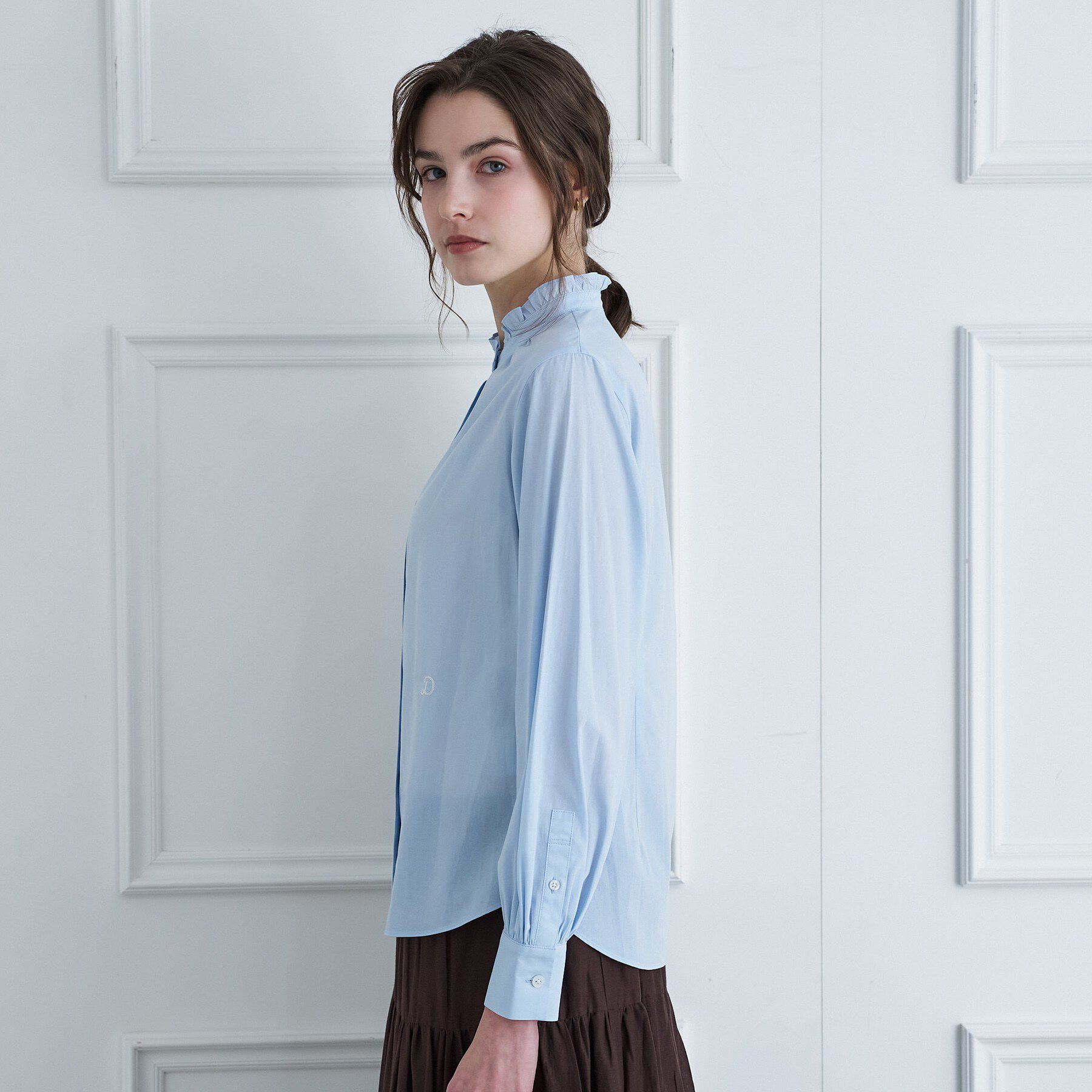 DRESSTERIOR「【ウォッシャブル/通勤】スタンドフリルネックブラウス」|シャツ・ブラウス|