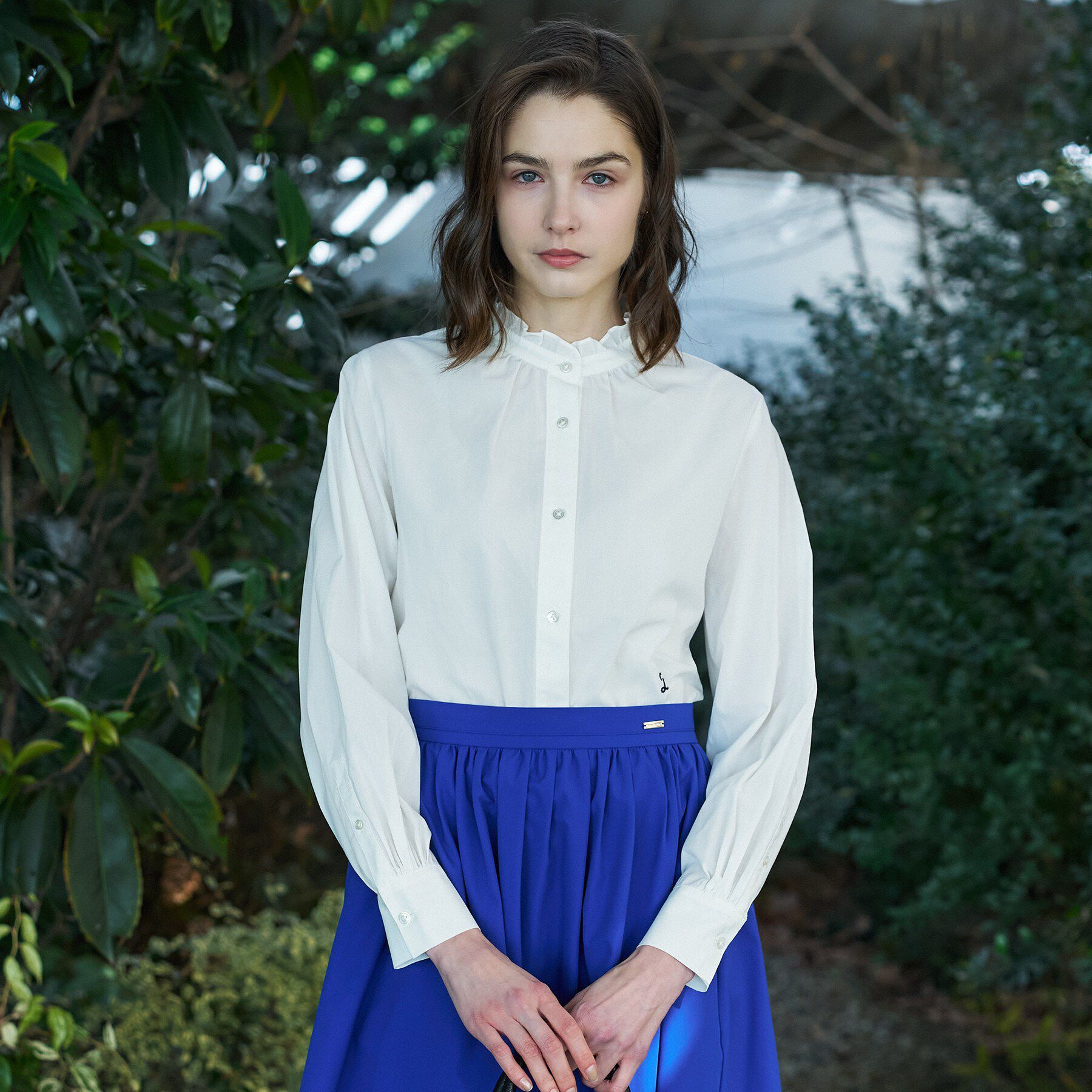 DRESSTERIOR「【ウォッシャブル/通勤】スタンドフリルネックブラウス」|シャツ・ブラウス|