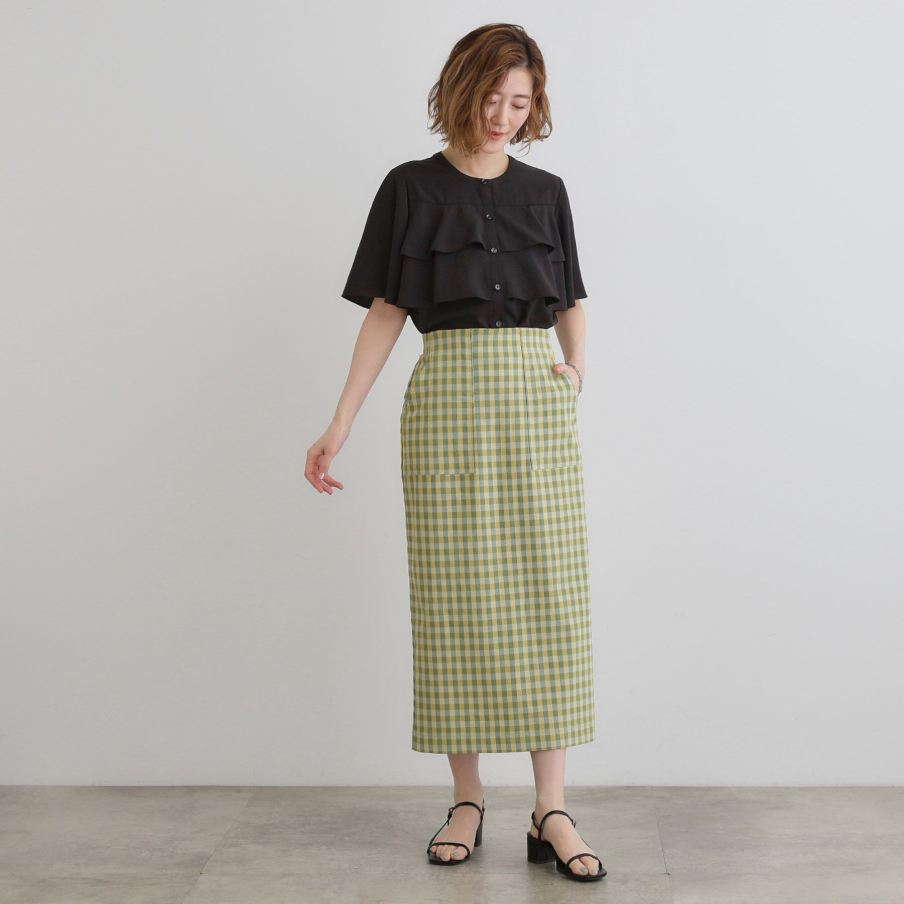 grove「楽ちんときれいを両立 ハイパーナロースカート」|スカート|