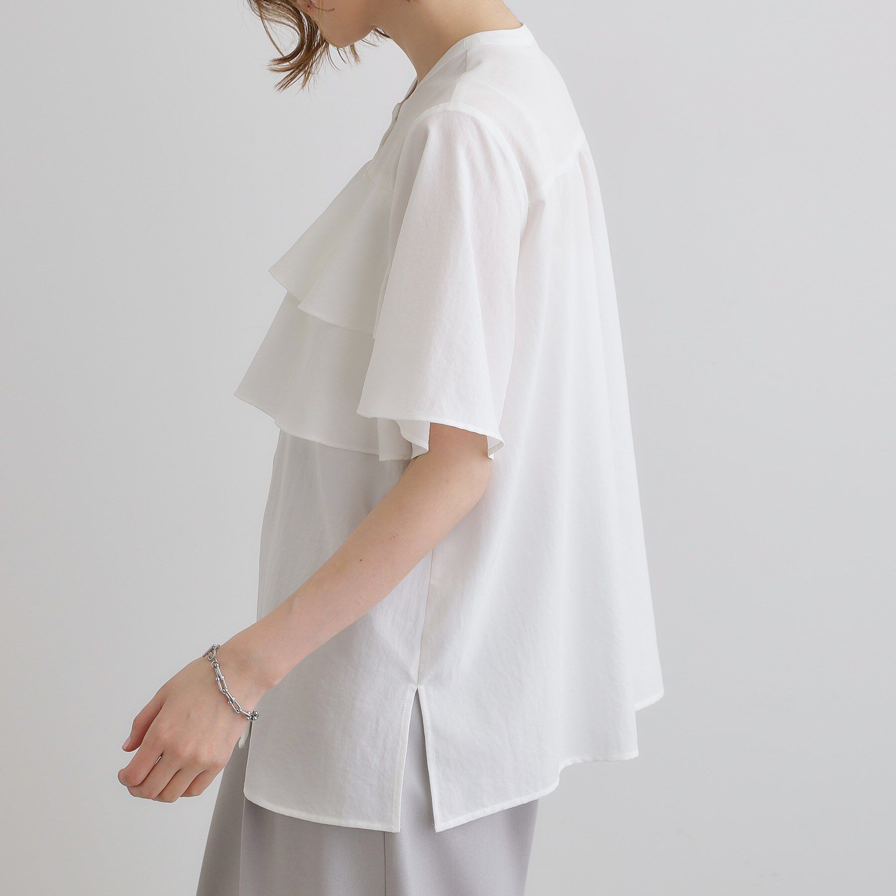 grove「甘さを抑えた大人のラッフルフリルブラウス」|シャツ・ブラウス|