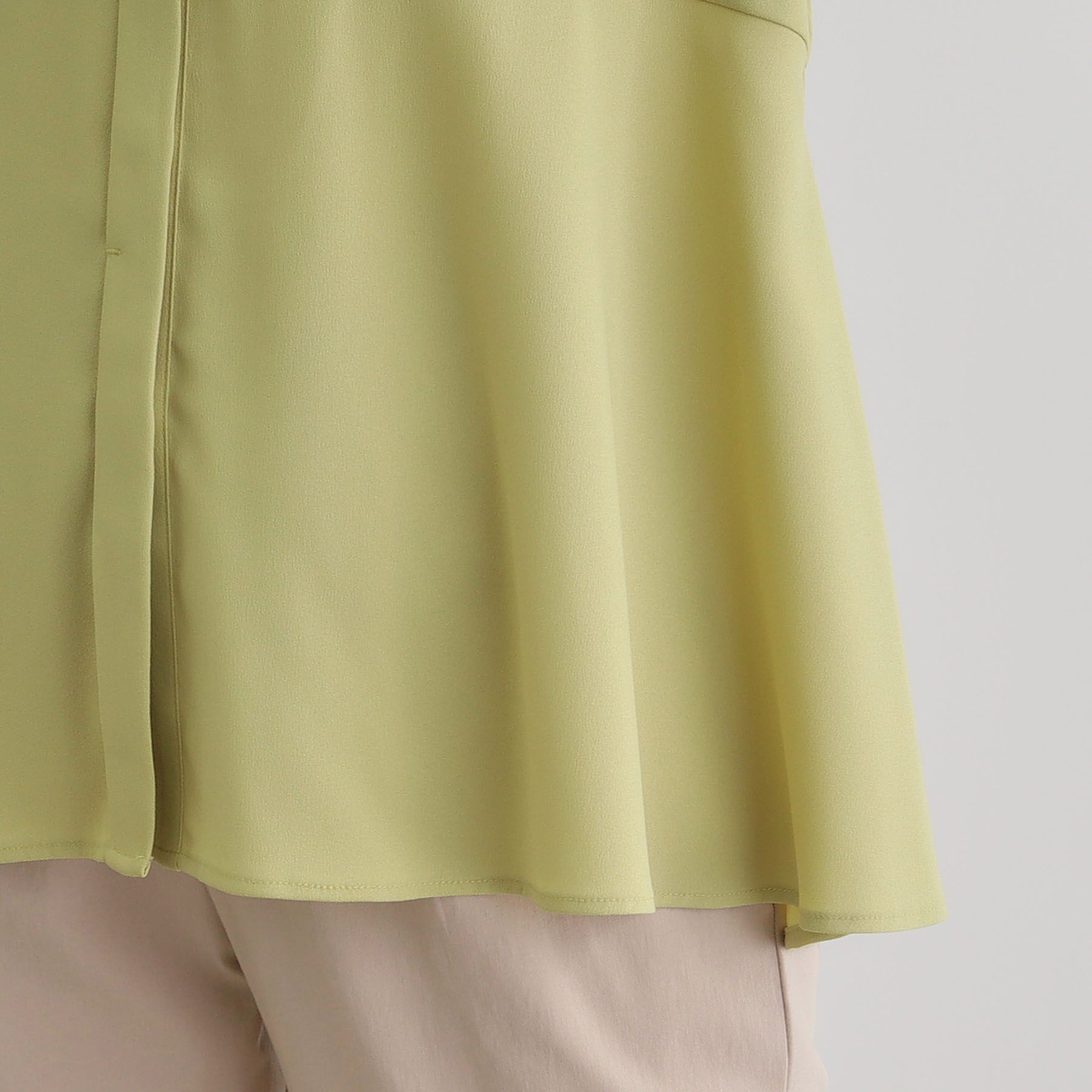 grove「きちんと感もこなれ感も1枚で叶う　優秀ペプラムシャツブラウス」|シャツ・ブラウス|