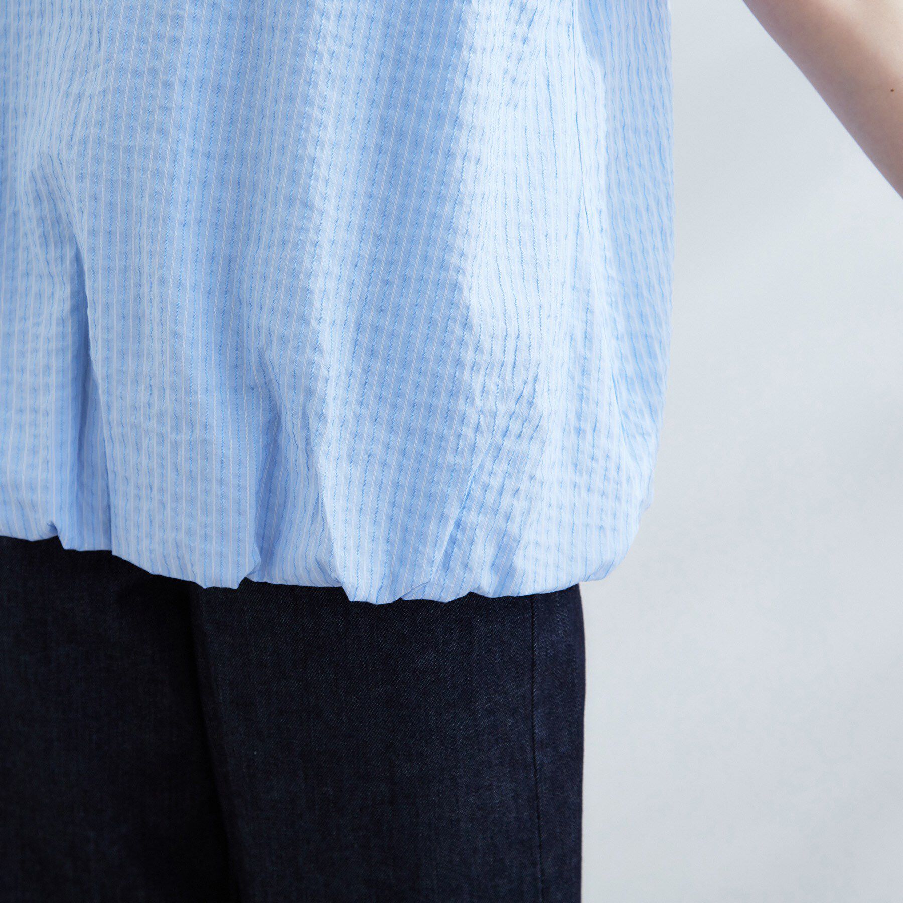 grove「裾のボリュームが今年気分　ストライプバルーンブラウス」|シャツ・ブラウス|