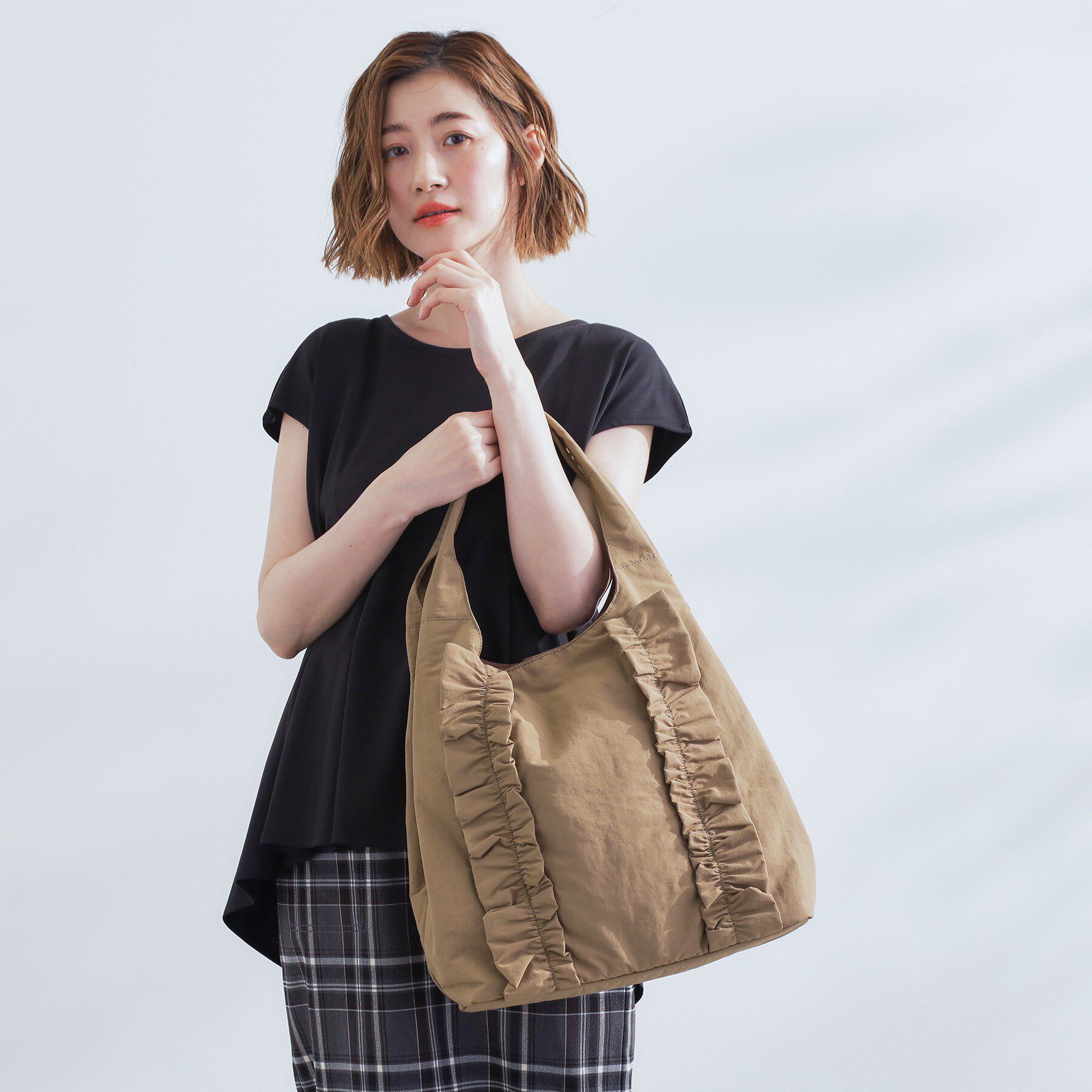 grove「【撥水】フリル変形トート」|トートバッグ|キャメルブラウン(0