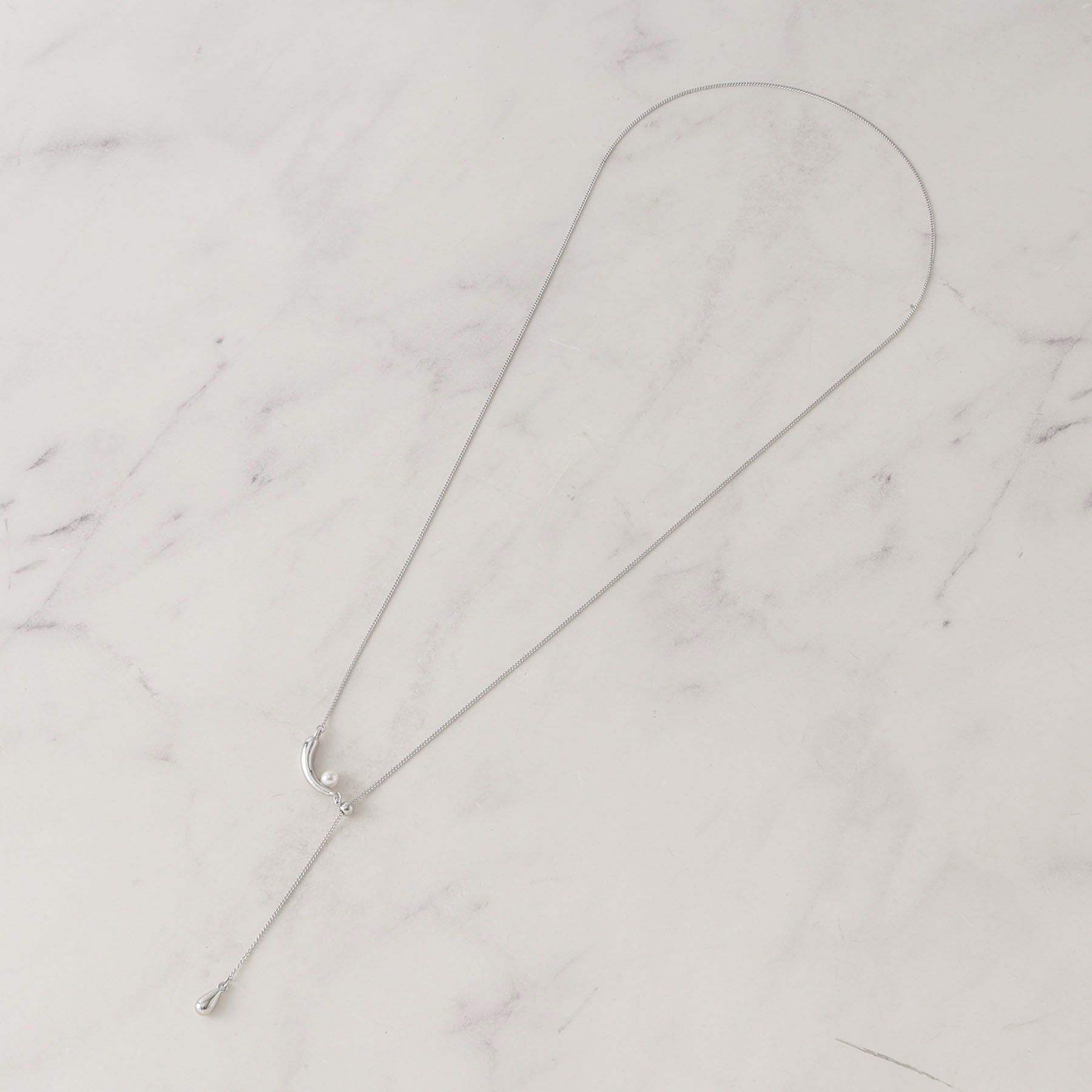 grove「三日月メタルパール調スライドネックレス」|ネックレス|