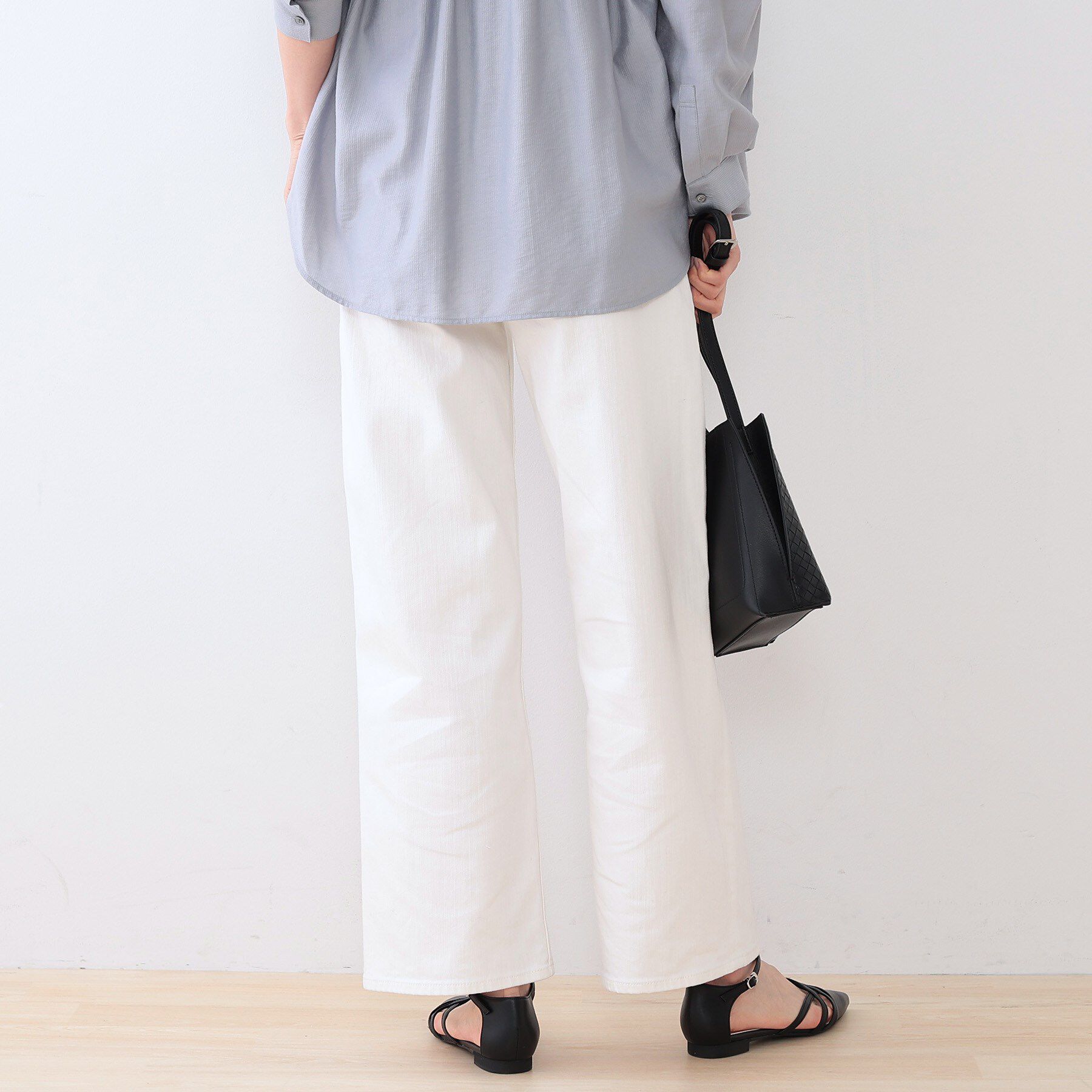 INDIVI「【褒められデニム】ワイドストレート デニムパンツ」|デニム|