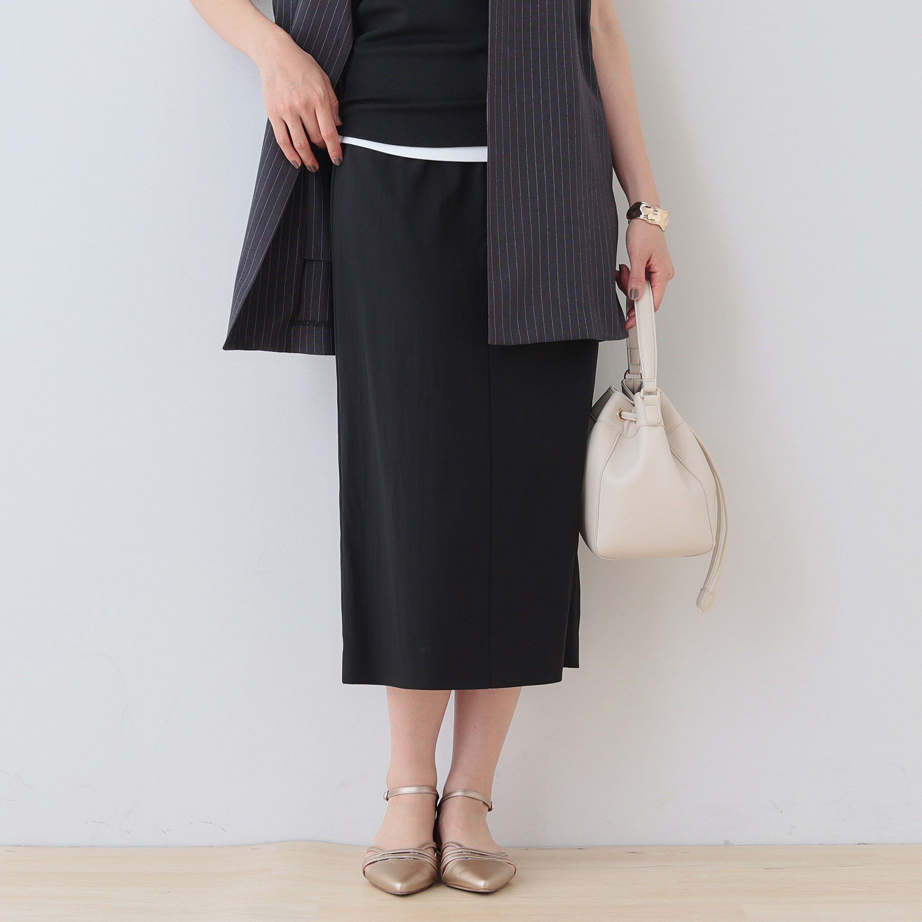 INDIVI「【洗える／SETUP可能／UVケア】ストレートラインスカート」|スカート|ブラック(019)