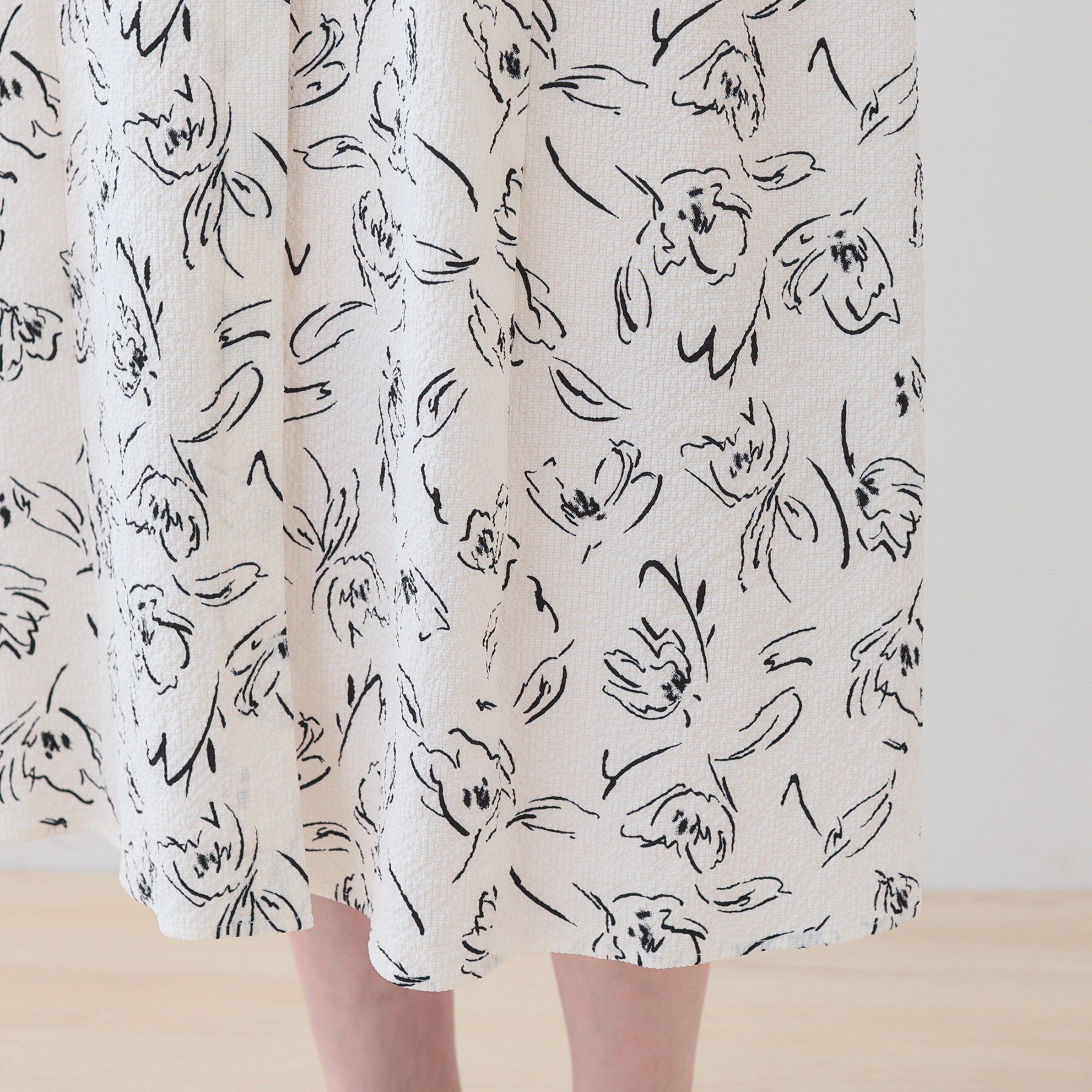 INDIVI「【洗える／UVケア／羽織り可能】フラワー柄前あきワンピース」|ワンピース|