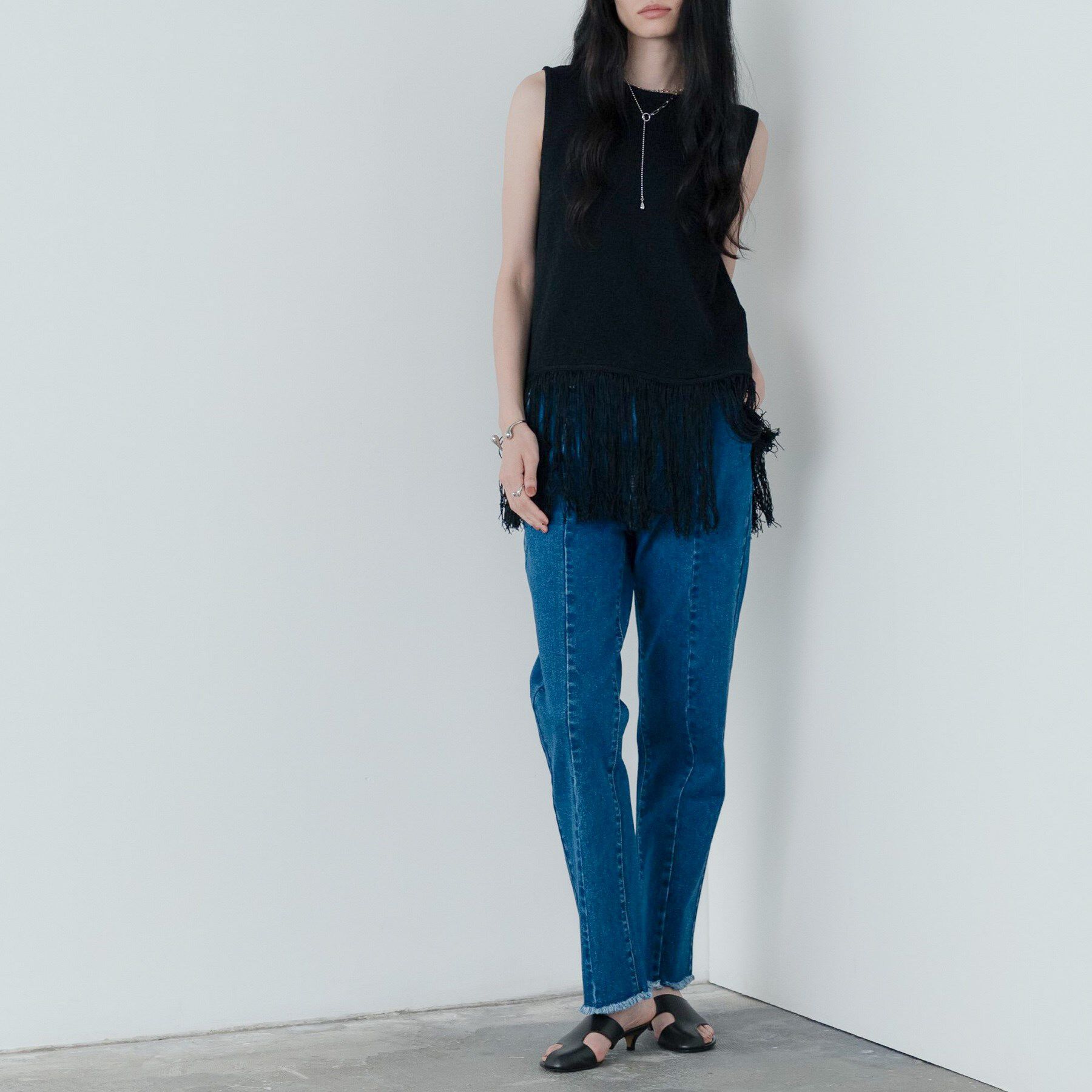 GALLEST「スリーブレスフリンジニット」|ニット・セーター|