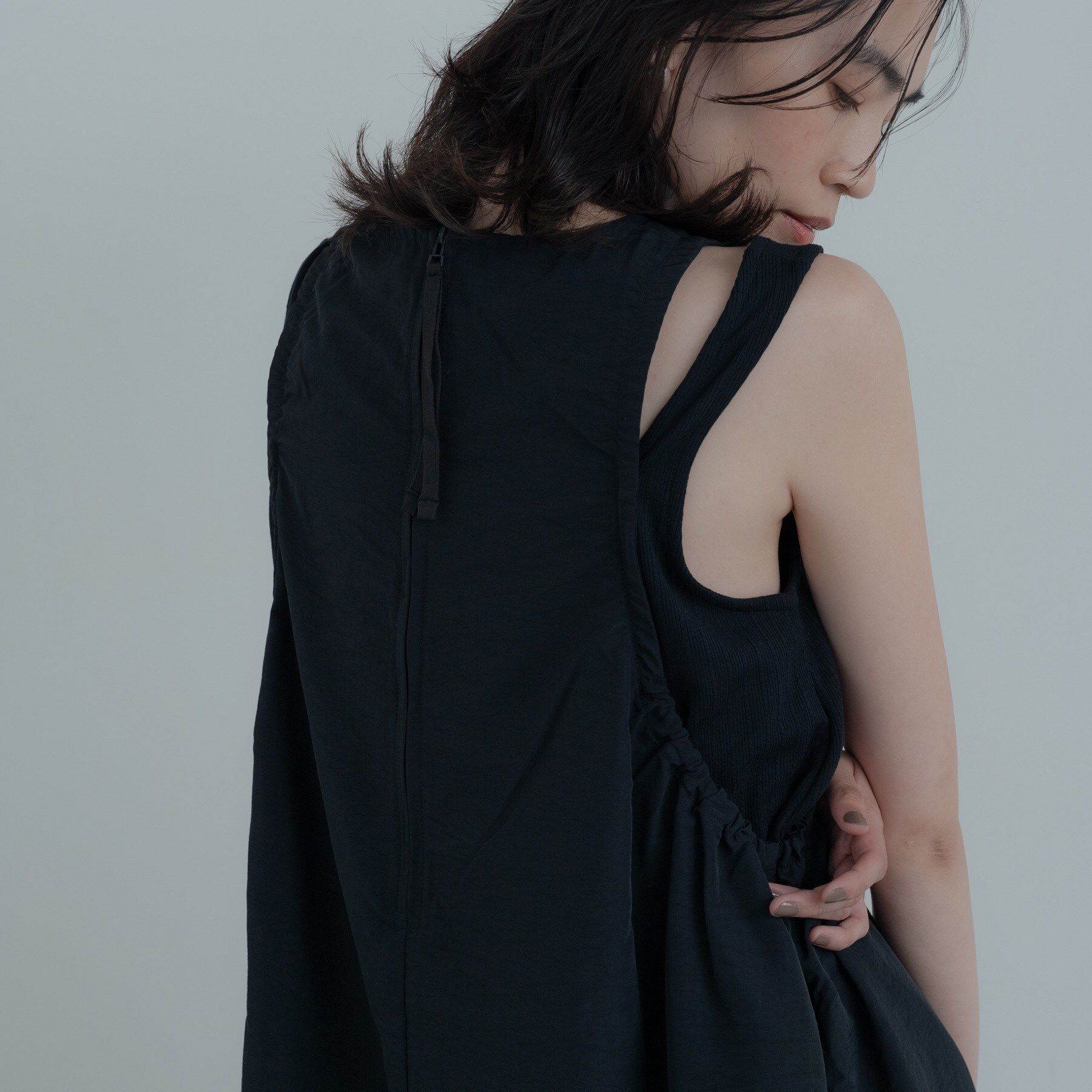 GALLEST「イレギュラータックナイロンワンピース」|ワンピース|