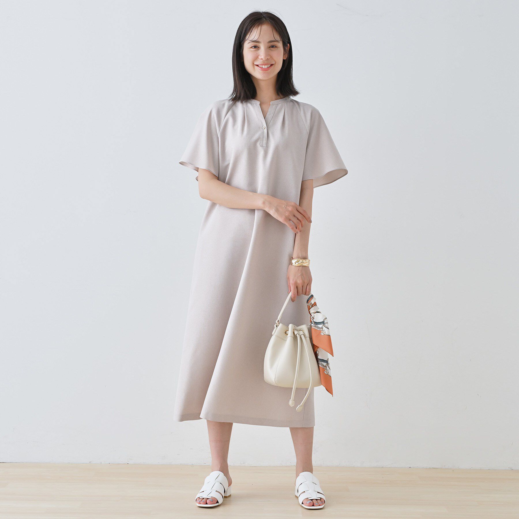 INDIVI「【しわになりにくい】麻調ストレートラインワンピース」|ワンピース|