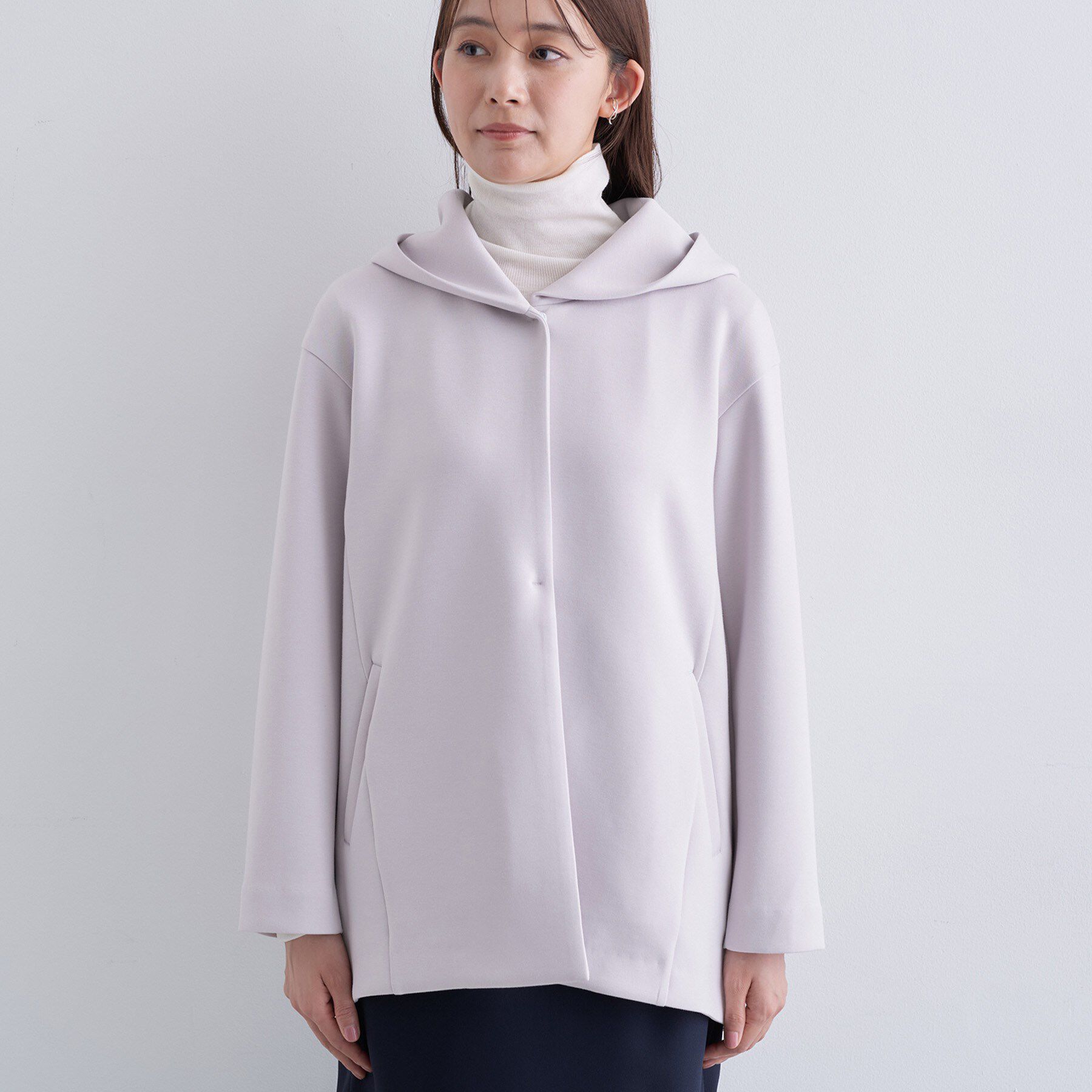 INDIVI「【軽羽織り】フーディーライトコート」|ブルゾン・スタジャン|