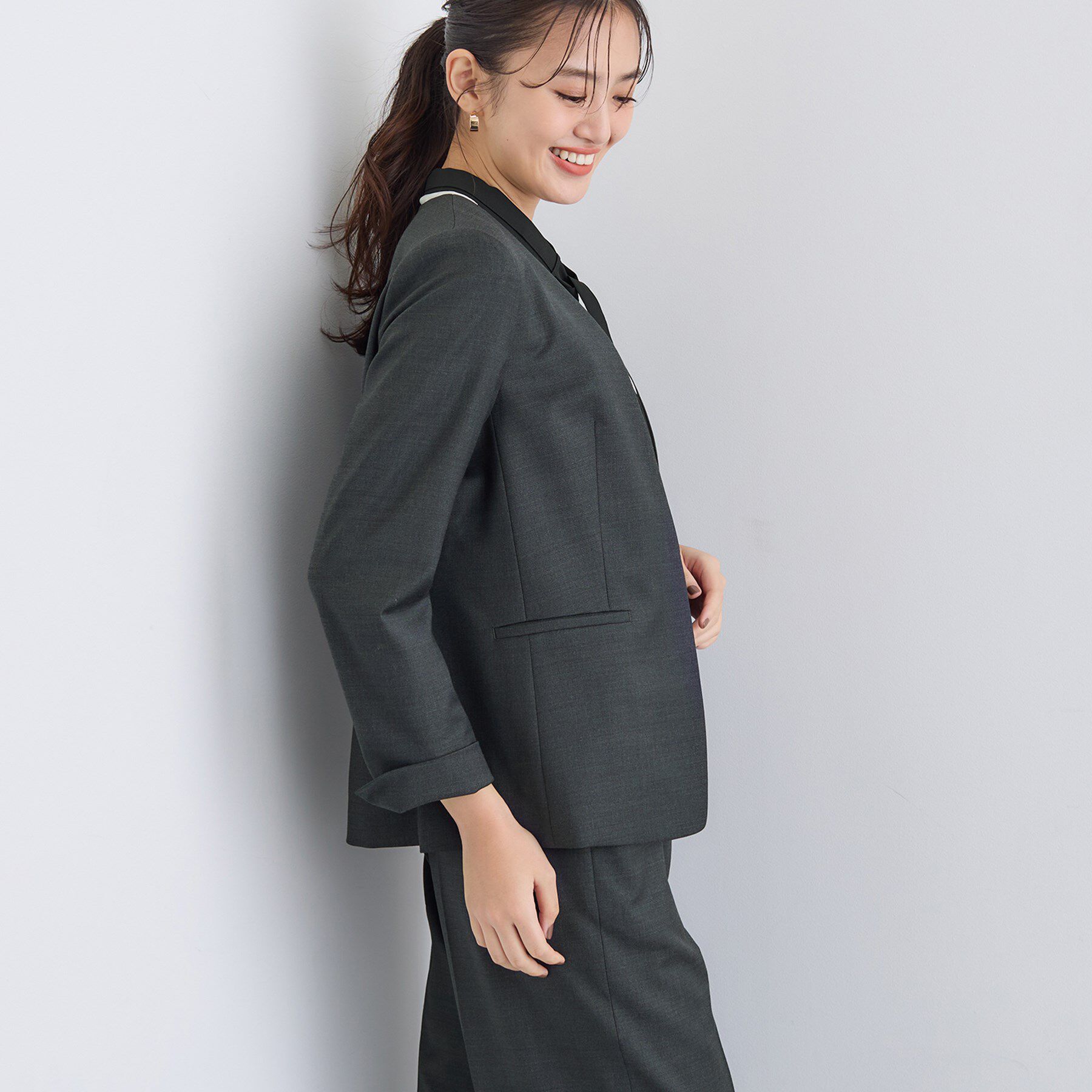 INDIVI「【日本製／スーツ／通勤】シルクウールストレッチ ノーカラージャケット」|スーツ|