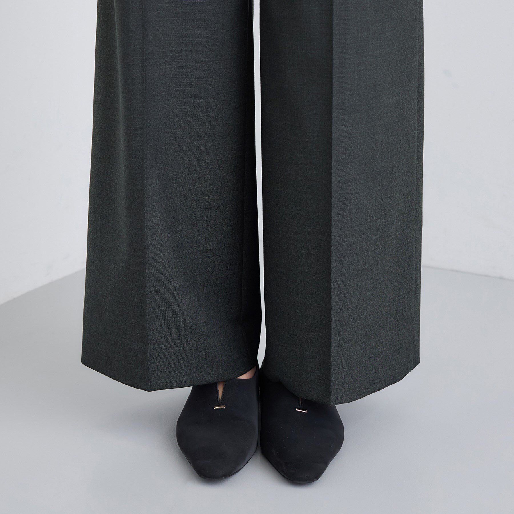 INDIVI「【日本製／スーツ／通勤】シルクウールストレッチ ワイドパンツ」|スーツ|