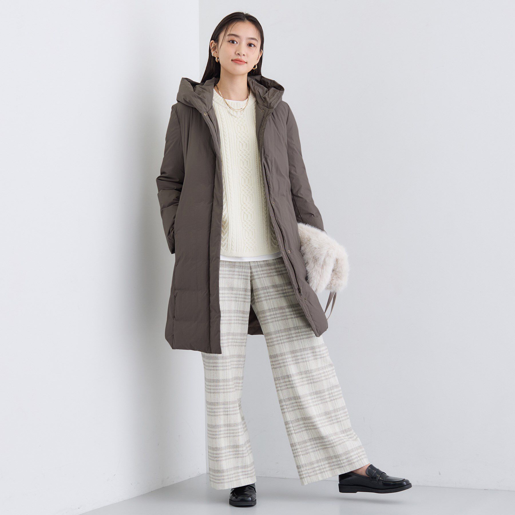 INDIVI「【撥水／洗える】ステッチレス ロングダウンコート」|ダウン|