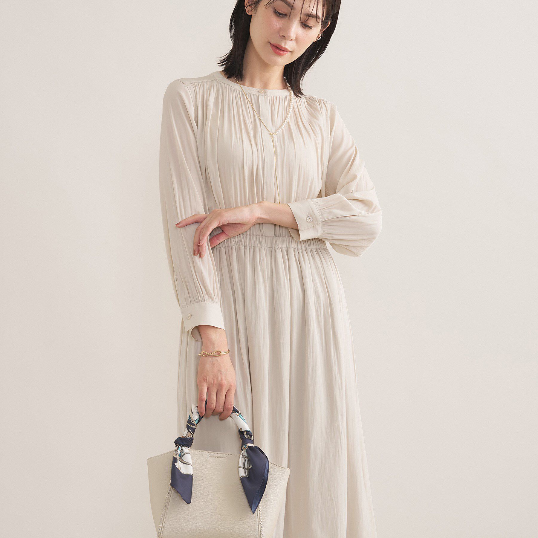 INDIVI「【洗える】ギャザーフレアワンピース」|ワンピース|